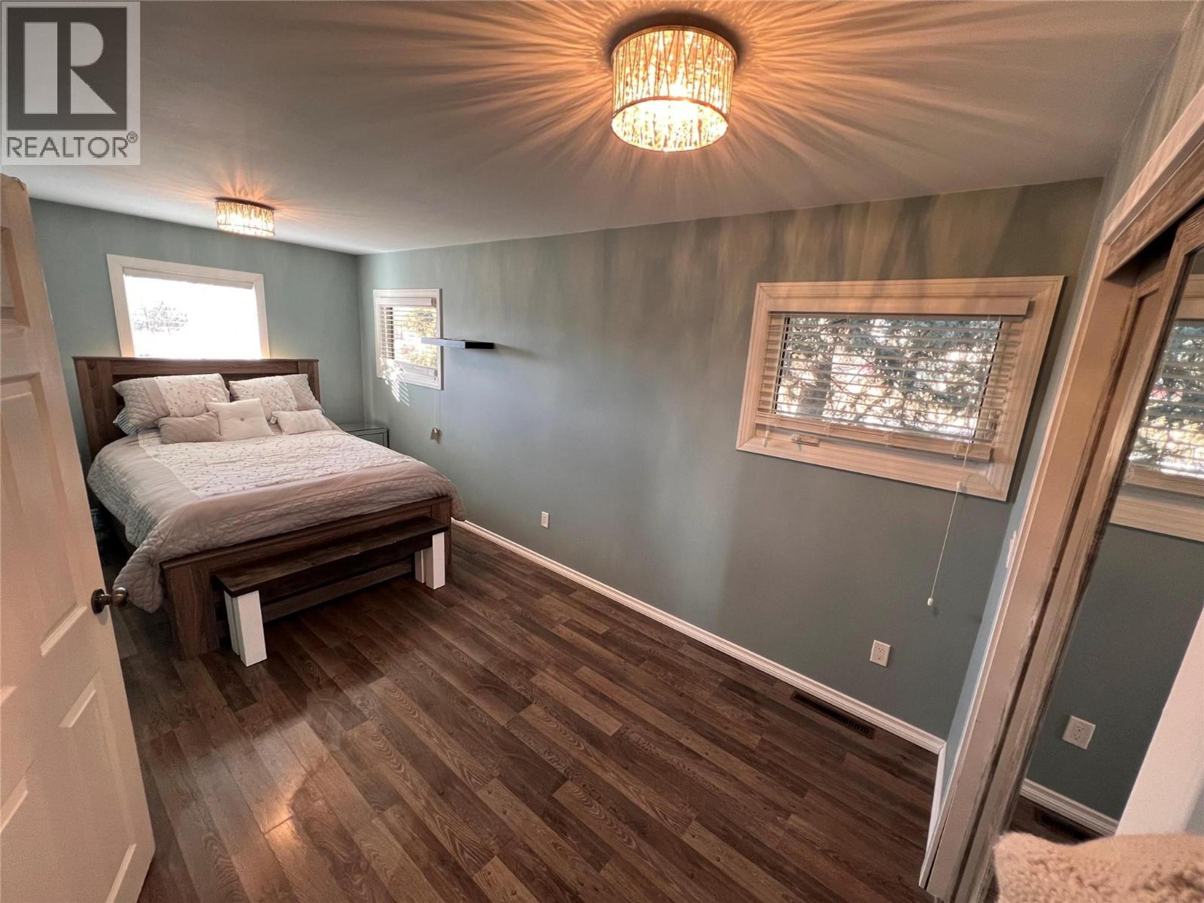 9300 9 STREET - Image 10