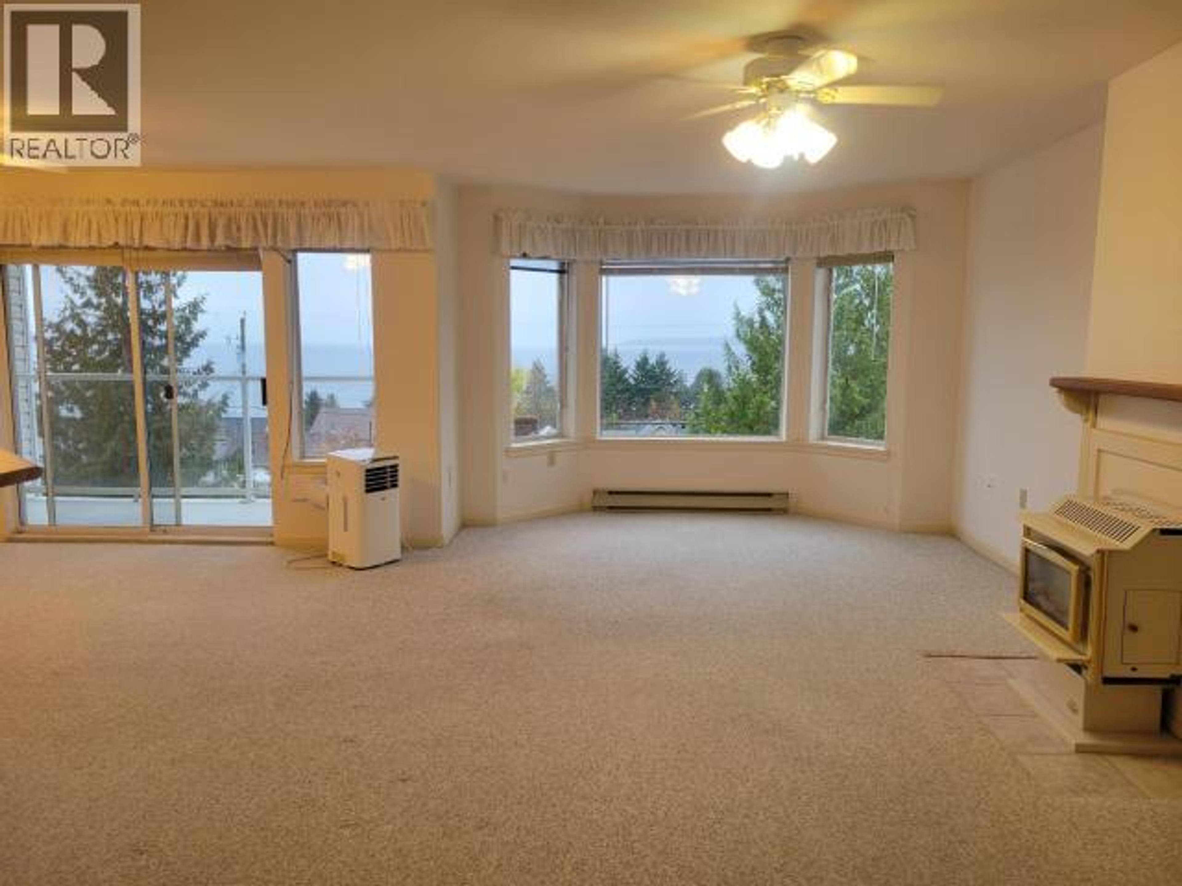 #302 6900 BURNABY STREET - 24