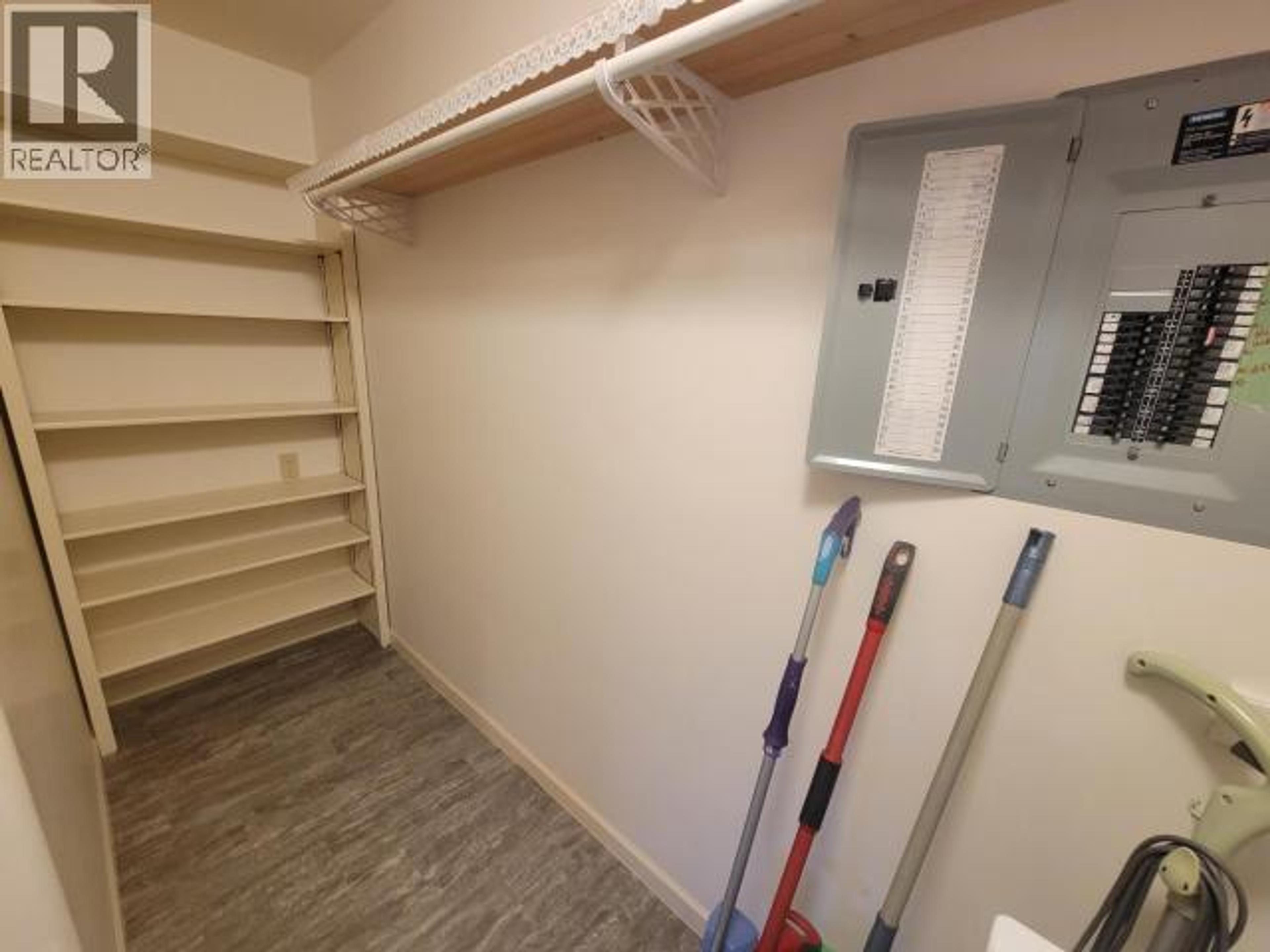 #302 6900 BURNABY STREET - 34