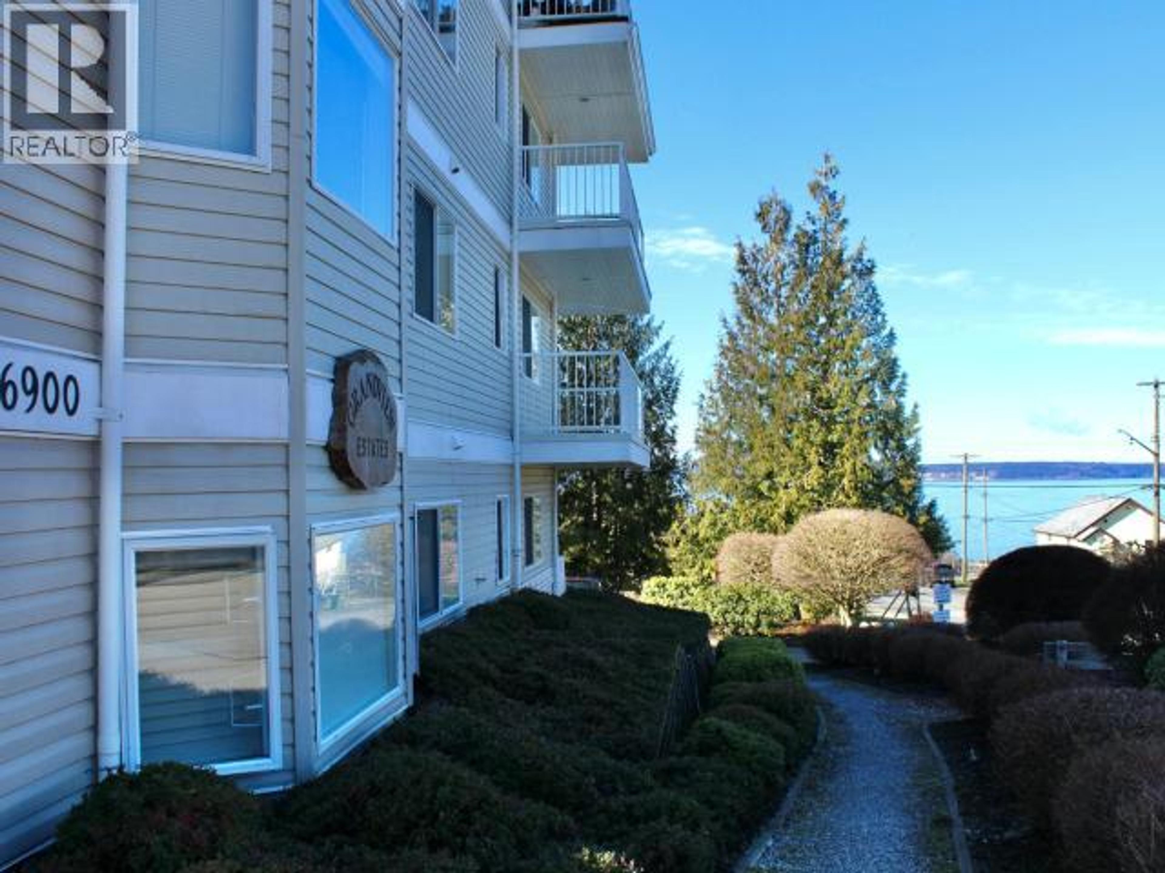 #302 6900 BURNABY STREET - 37