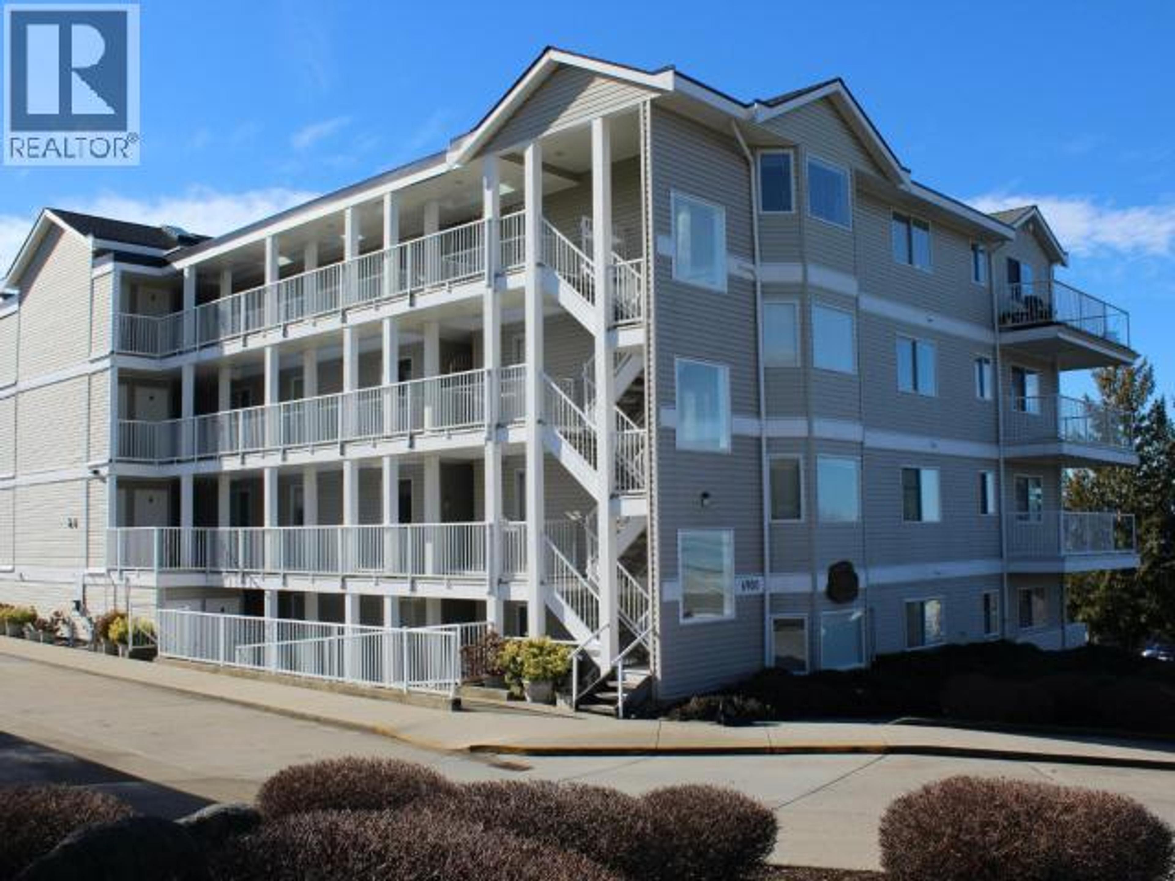 #302 6900 BURNABY STREET - 45