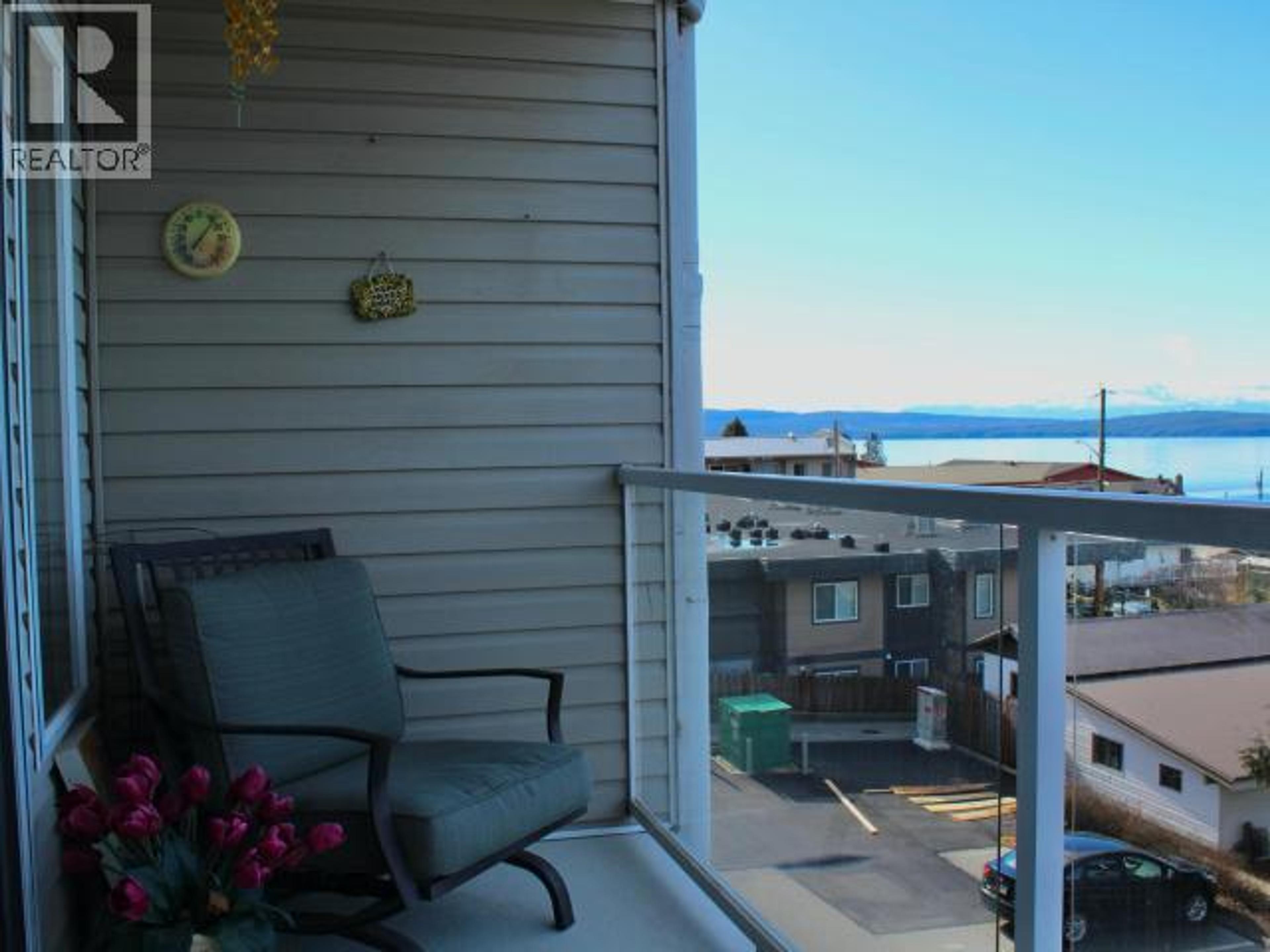 #302 6900 BURNABY STREET - 6