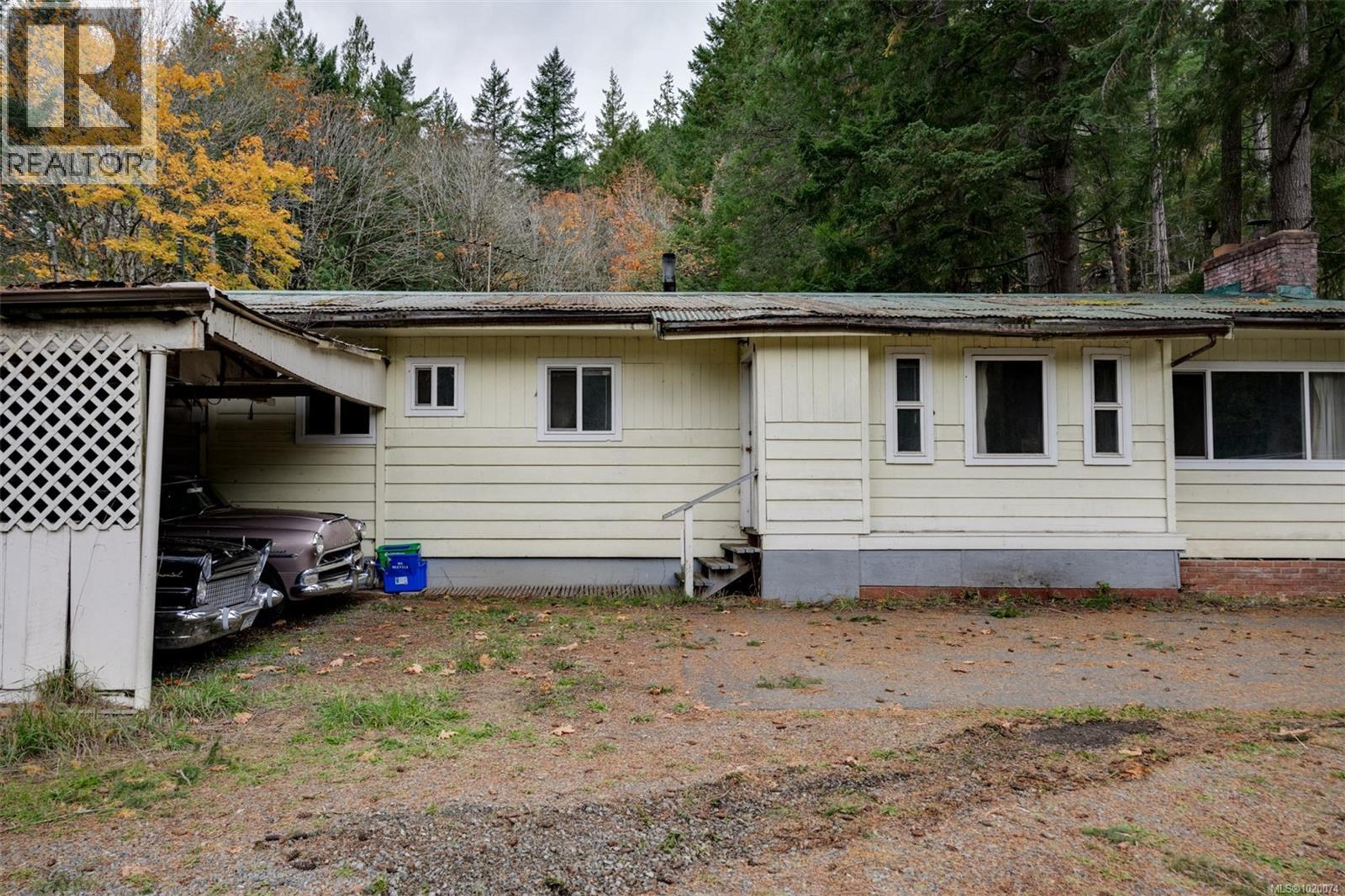 4976 SOOKE RD - 29