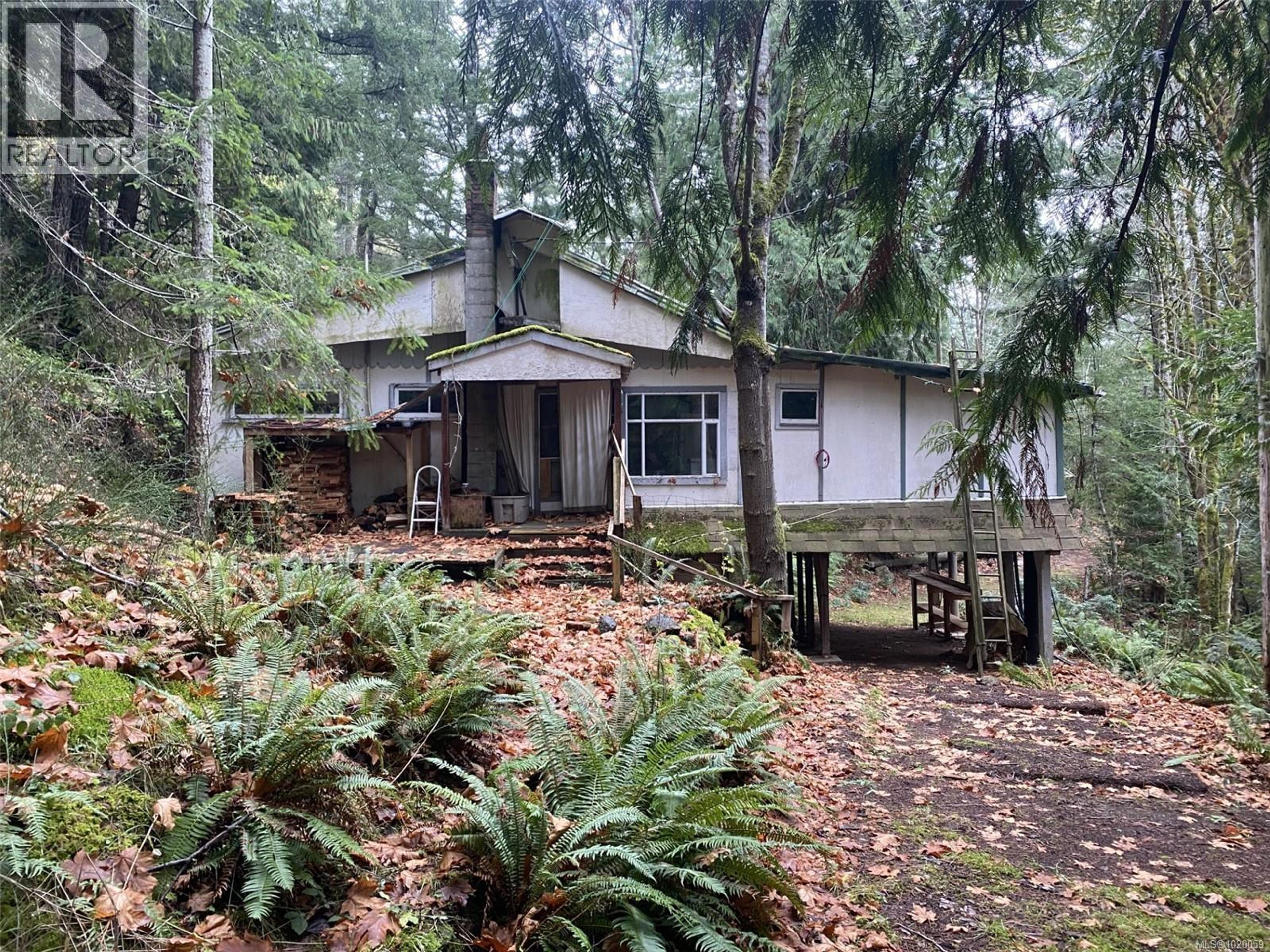 4970 SOOKE RD - 26