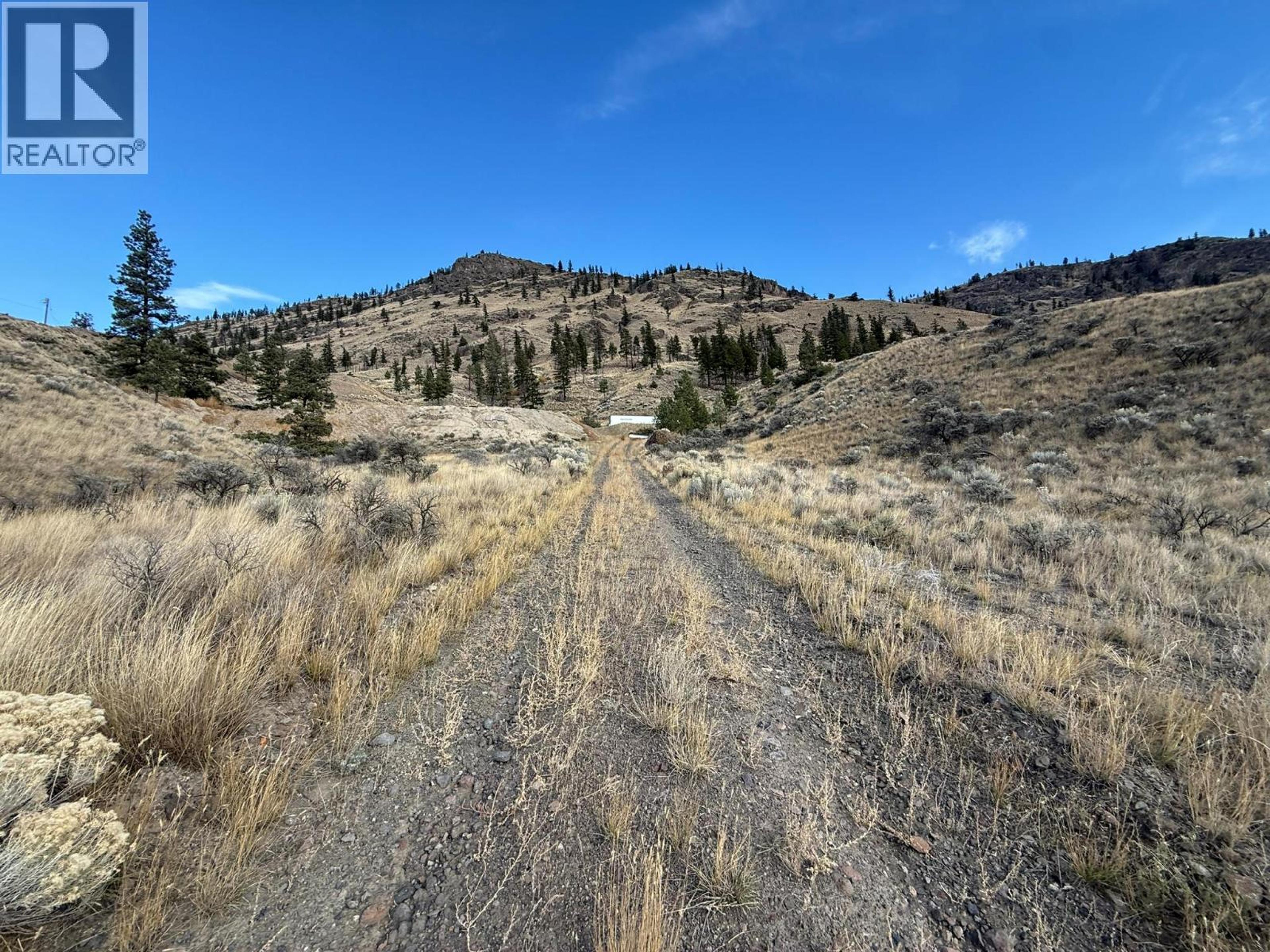 3580 CARIBOO  97 HIGHWAY - 21