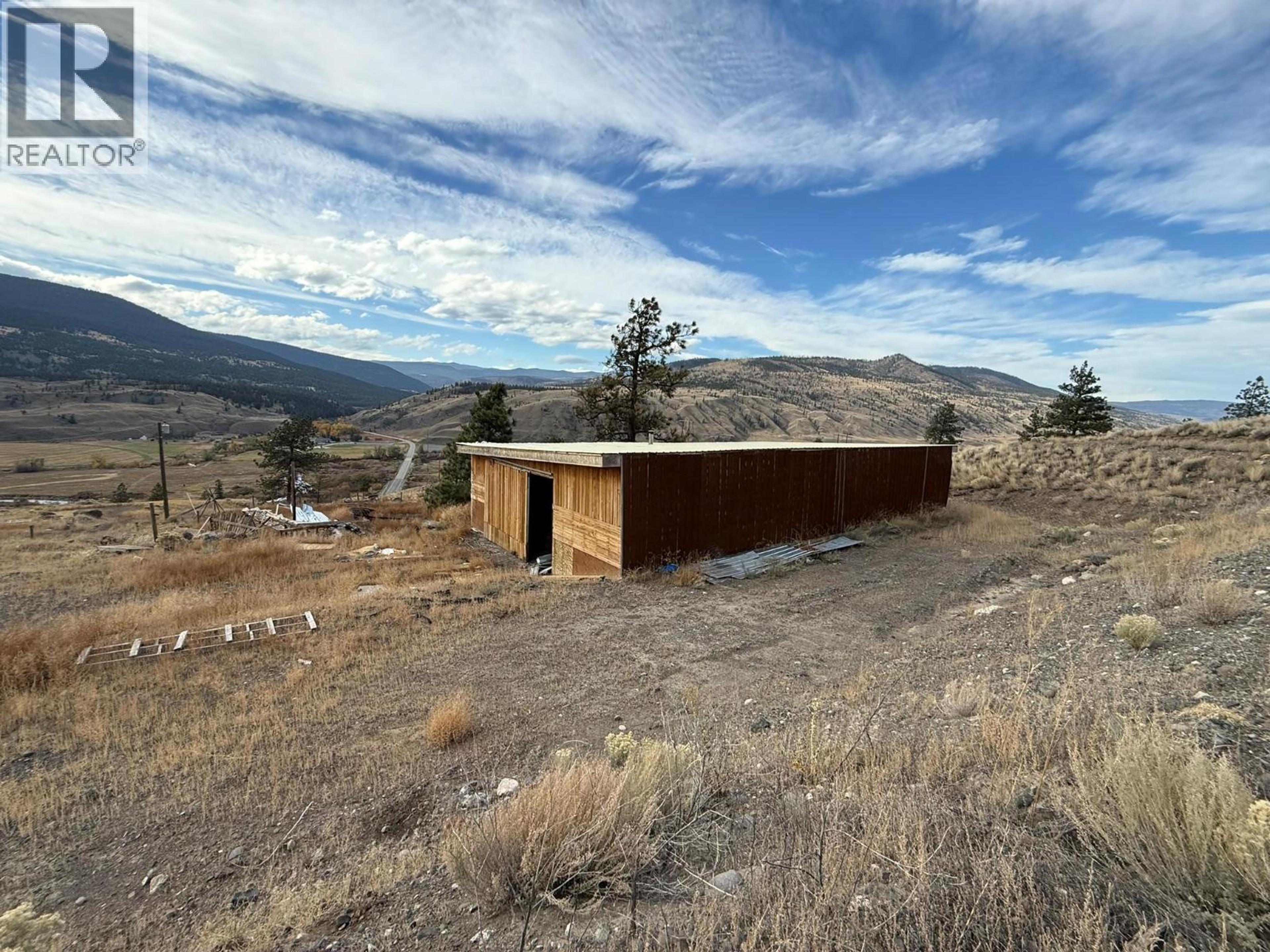 3580 CARIBOO  97 HIGHWAY - 16