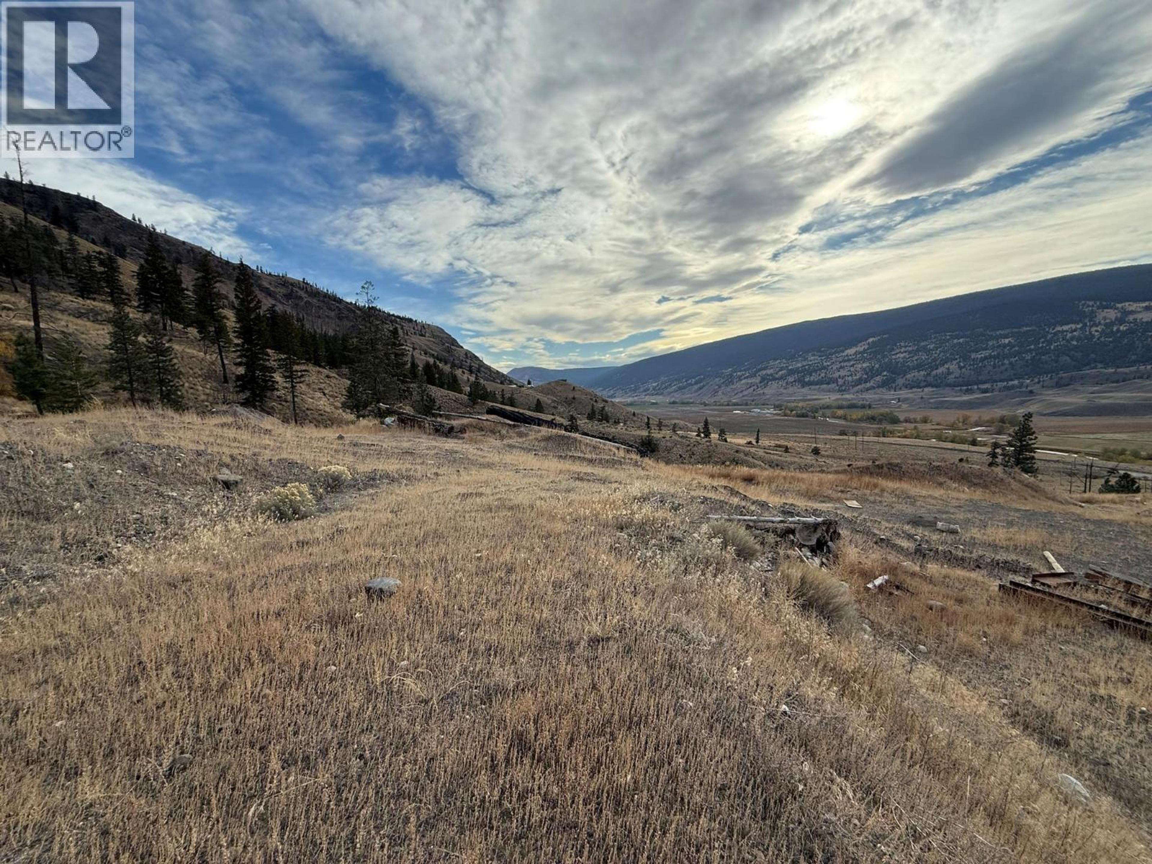 3580 CARIBOO  97 HIGHWAY - 4