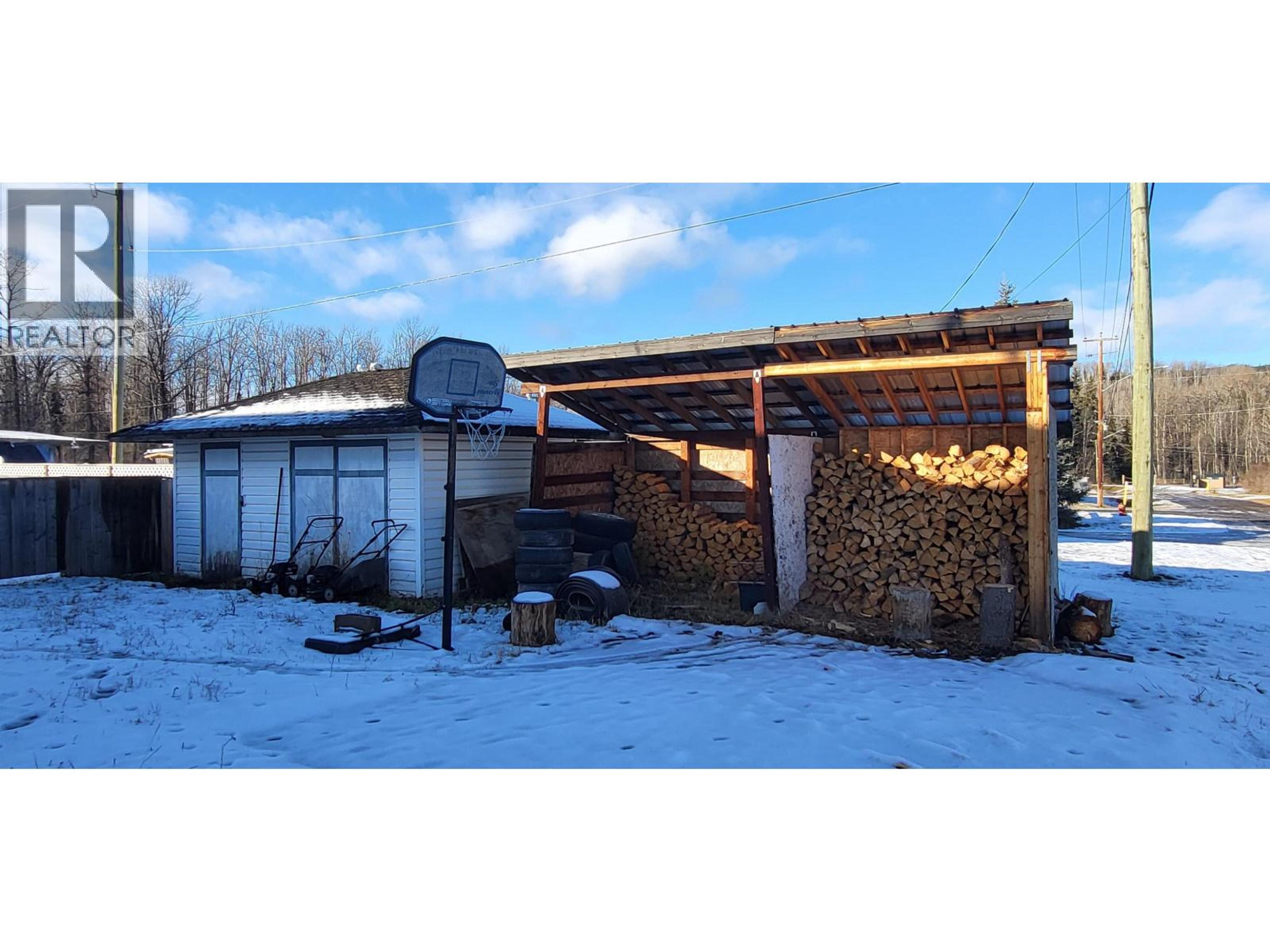 3261 5TH STREET - 39