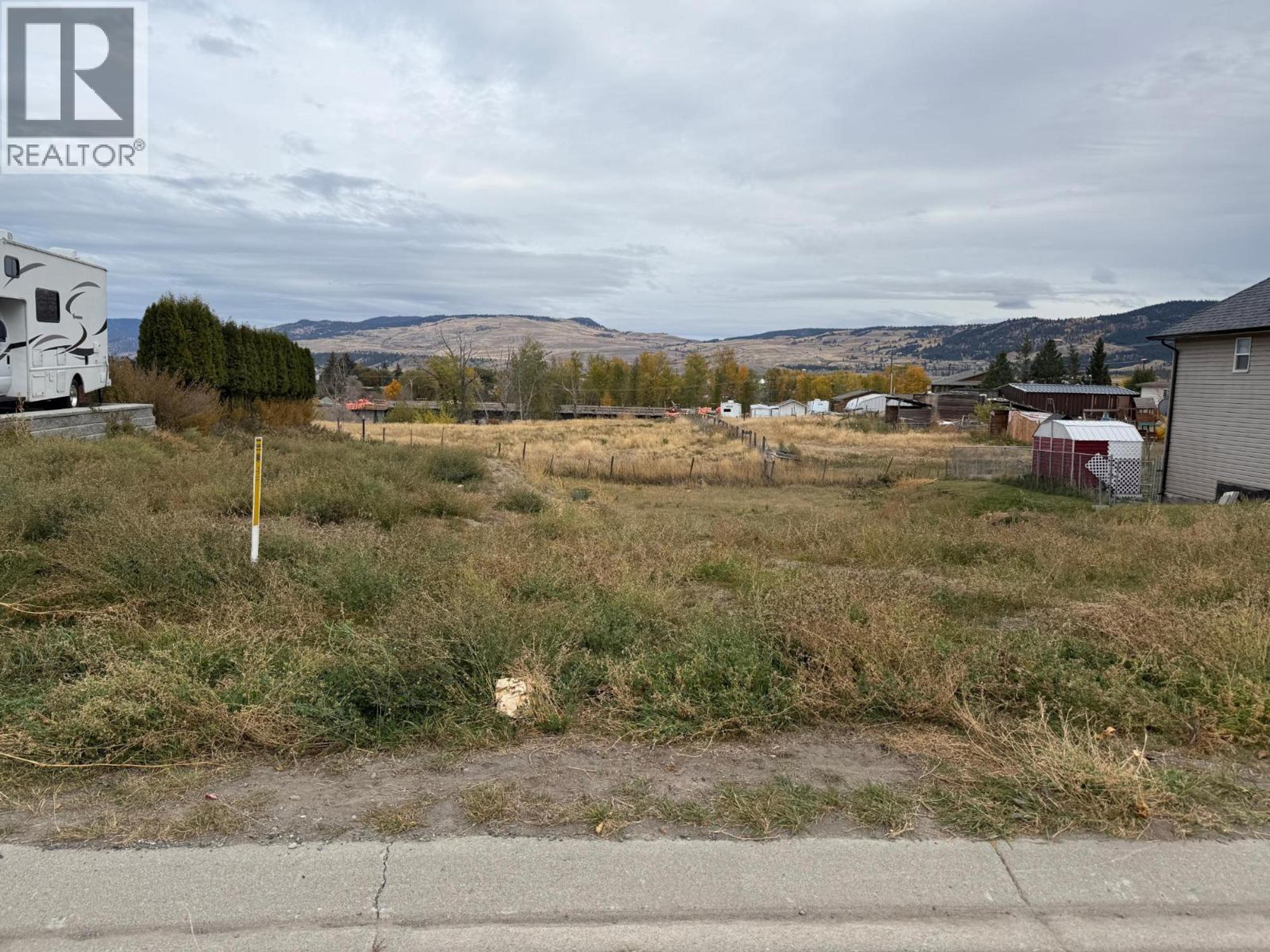 1638 FIR AVENUE - Image 4