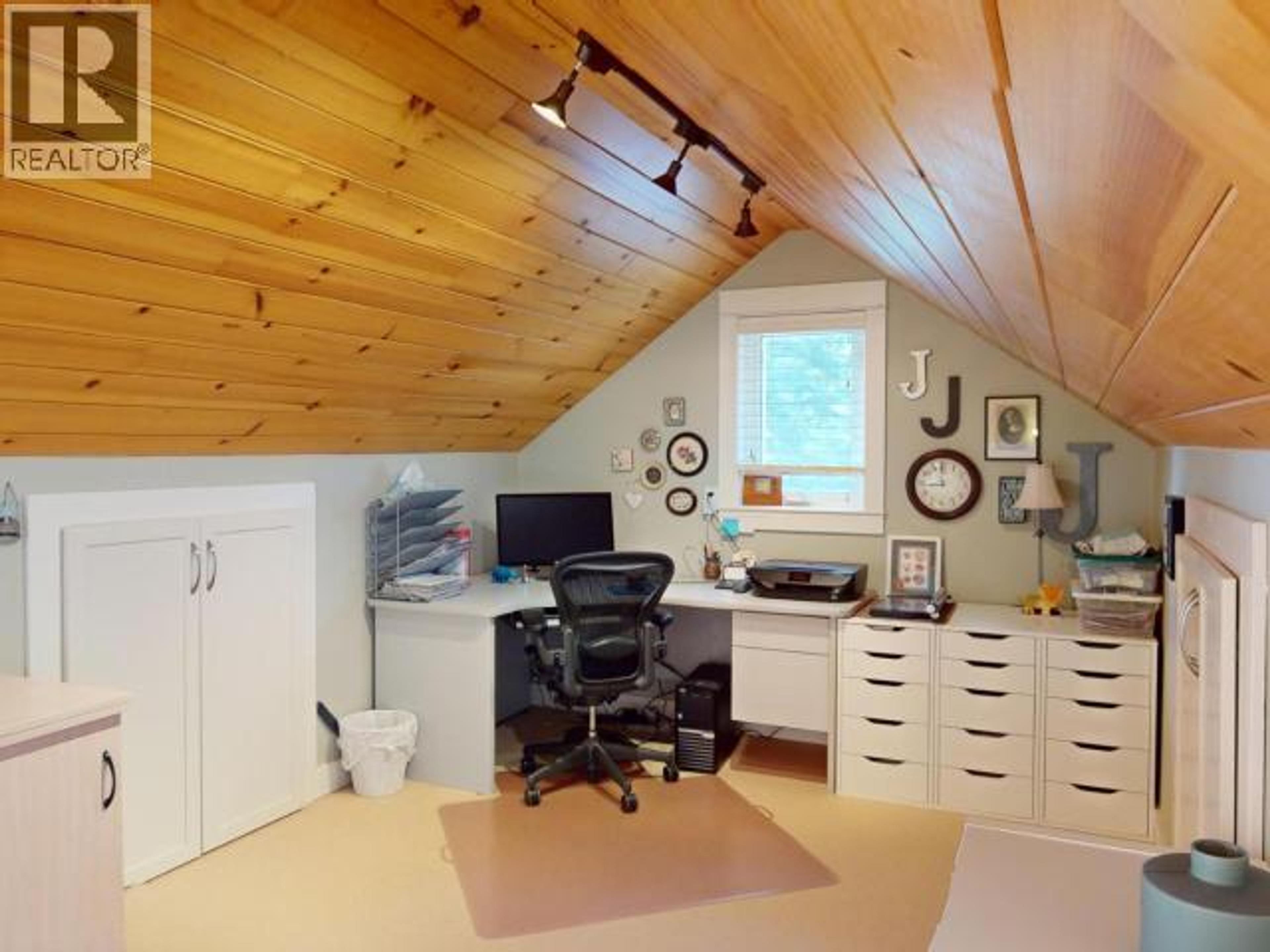 4810 SANDERSON ROAD - 37