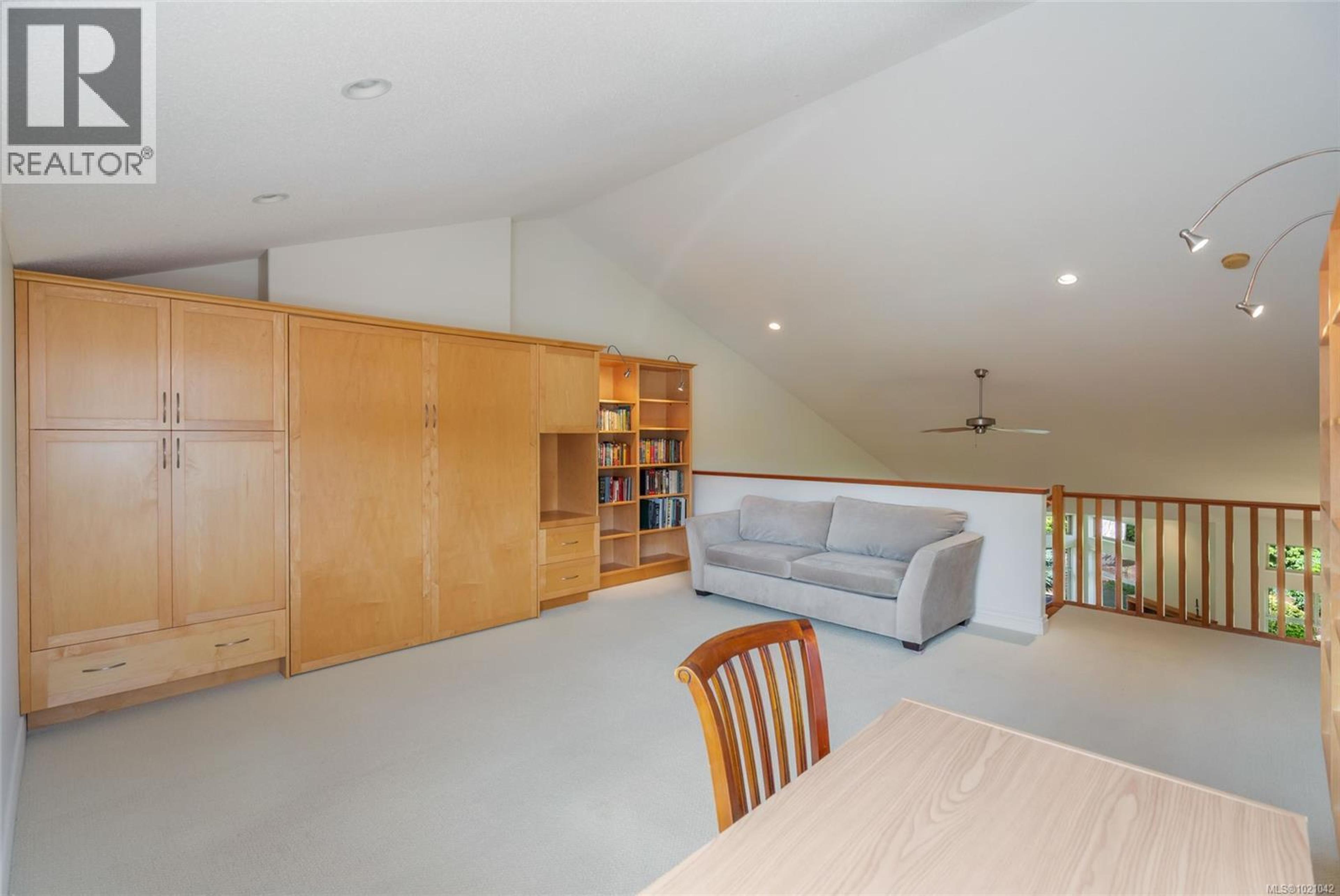 1267 ROBERTON BLVD - 20