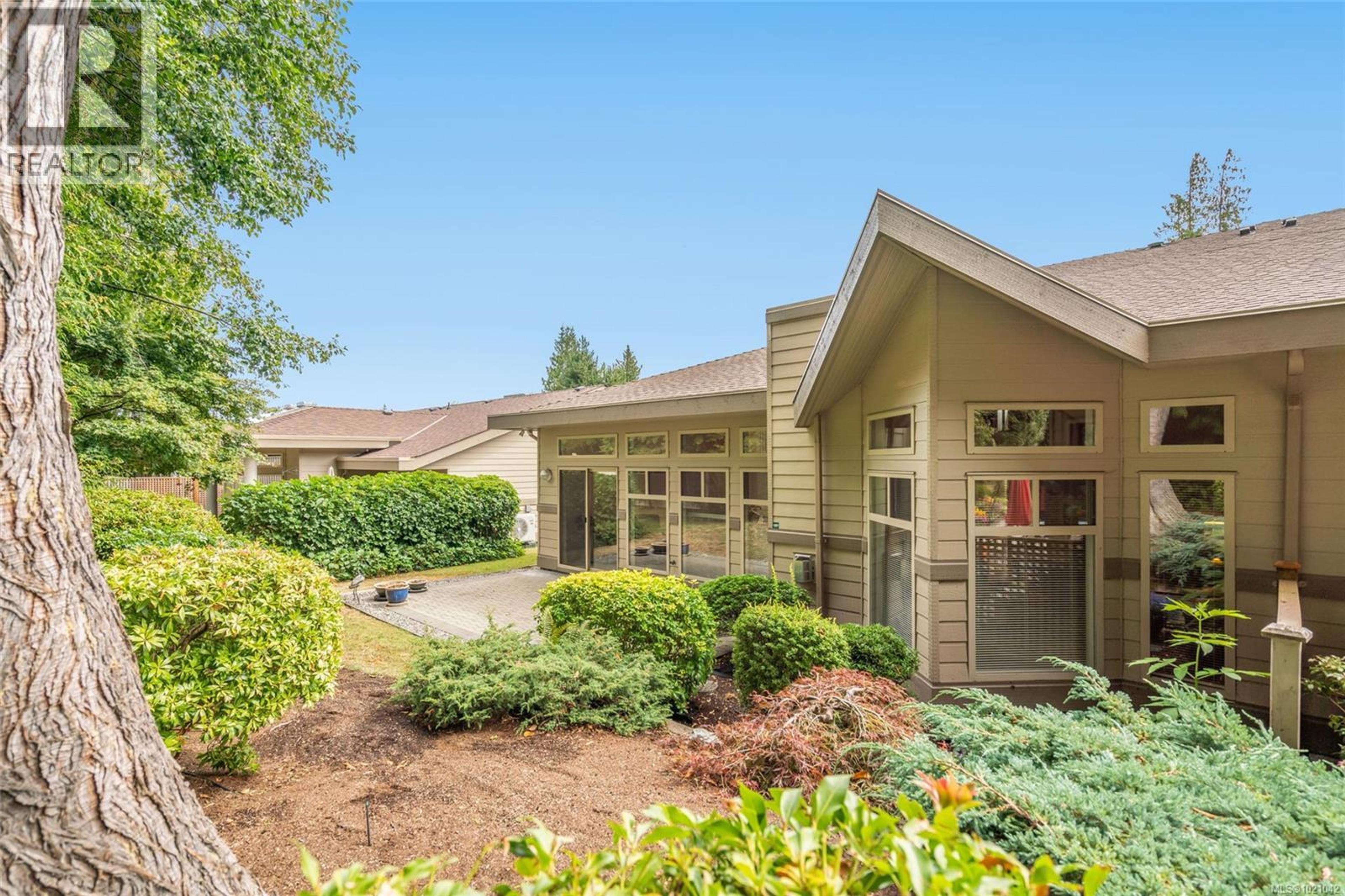 1267 ROBERTON BLVD - 23