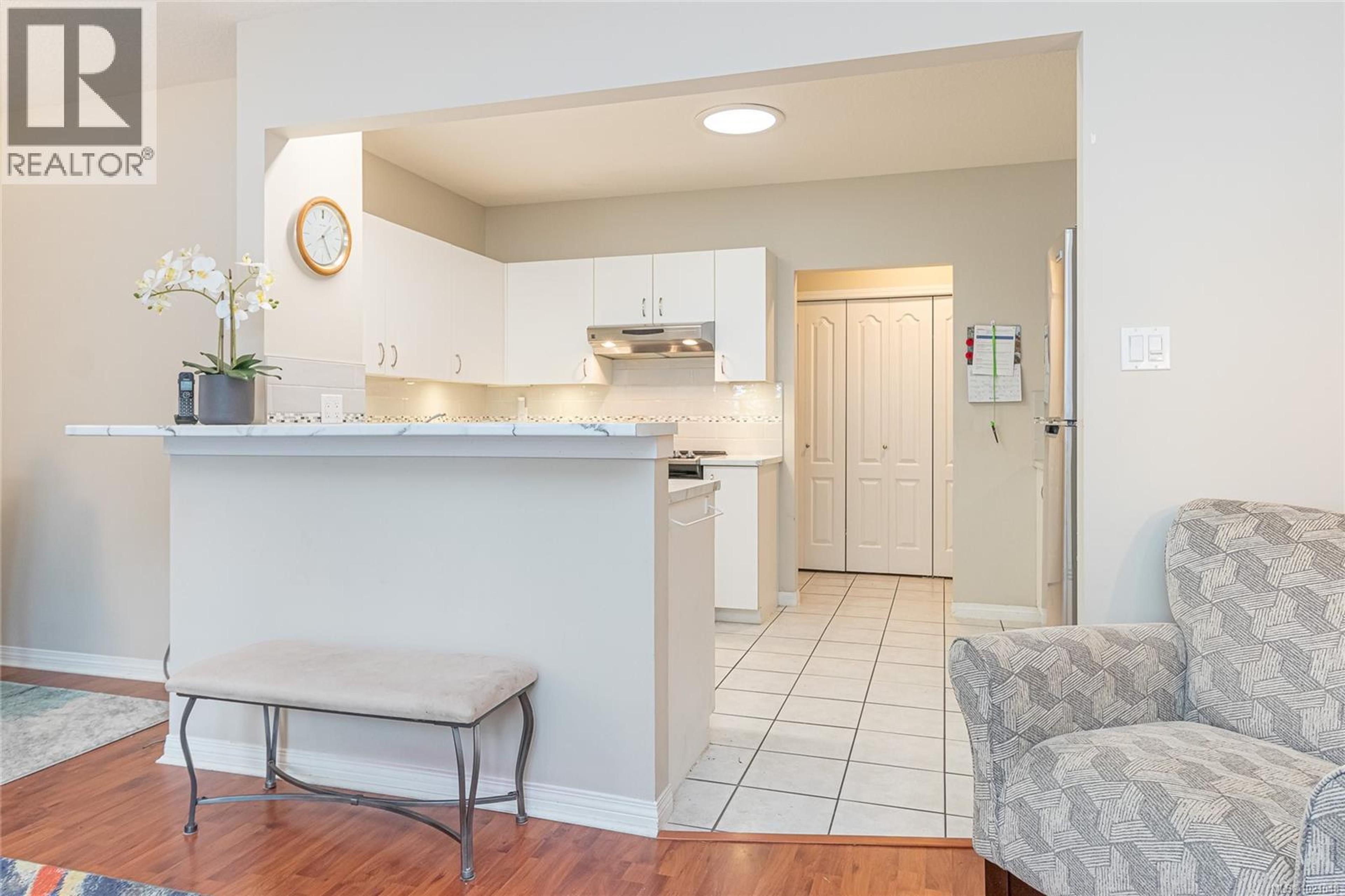 #128 635 BLENKIN AVE - 4