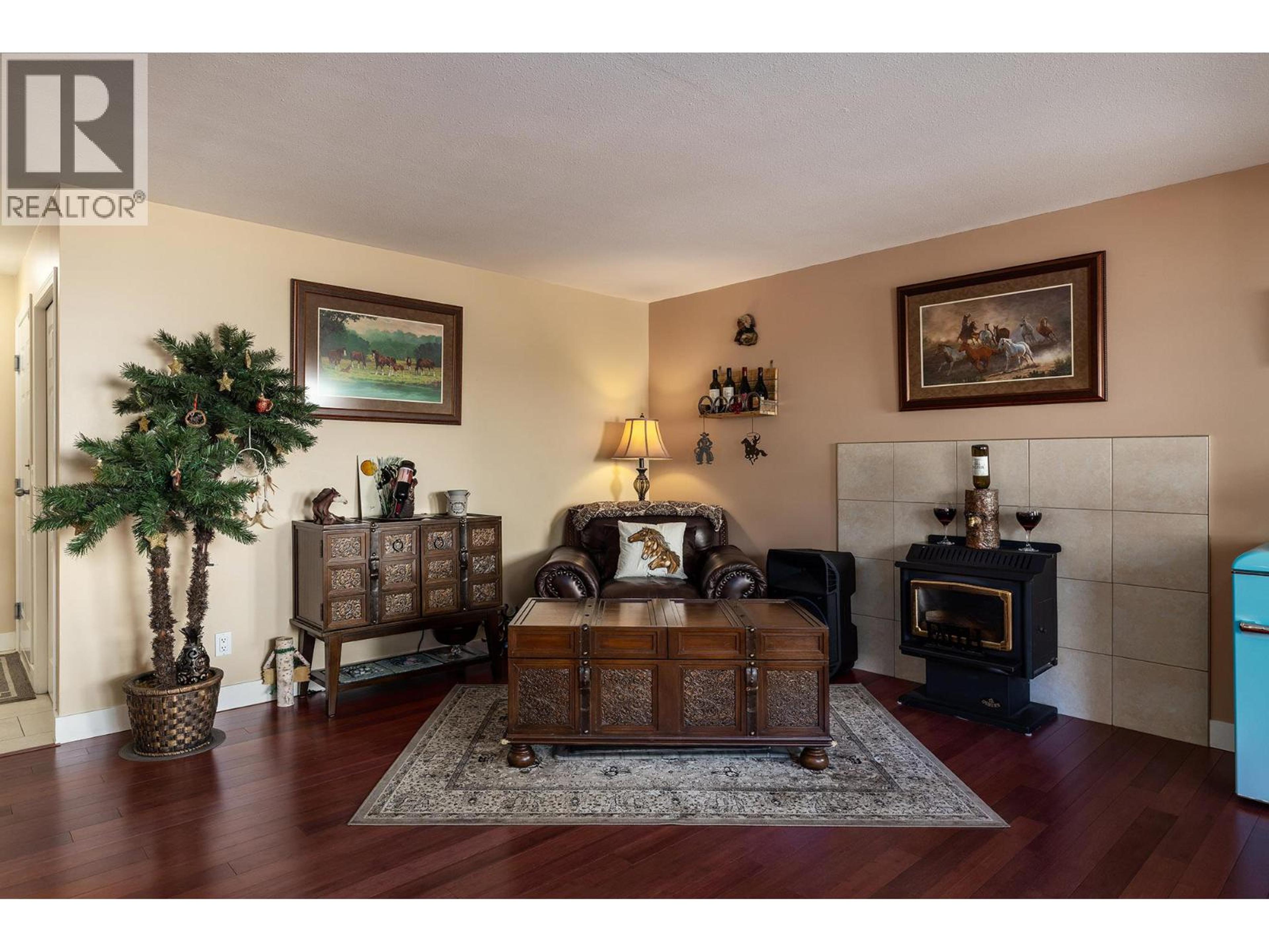 4210 6TH AVENUE - 11