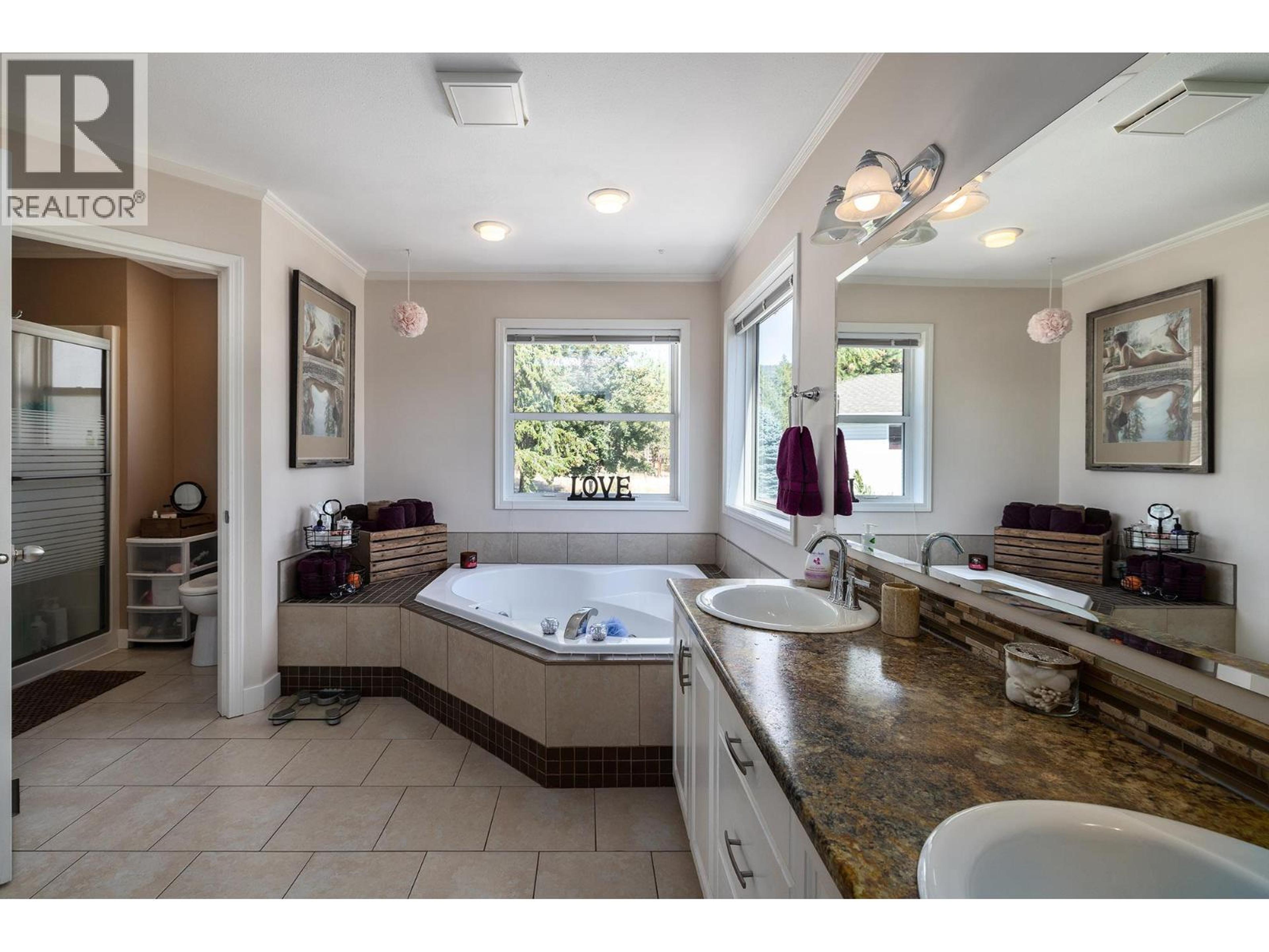 4210 6TH AVENUE - 14