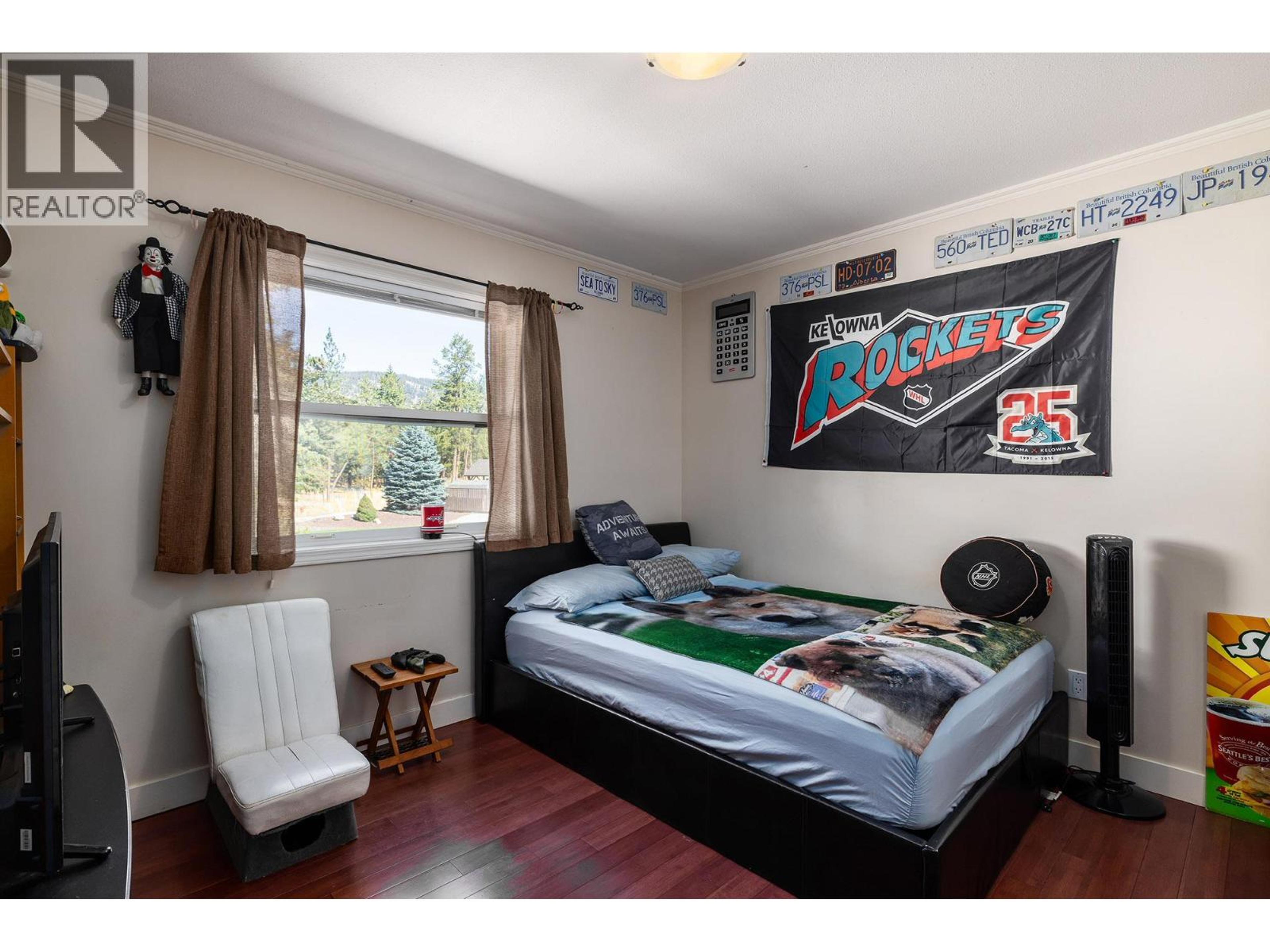 4210 6TH AVENUE - 16