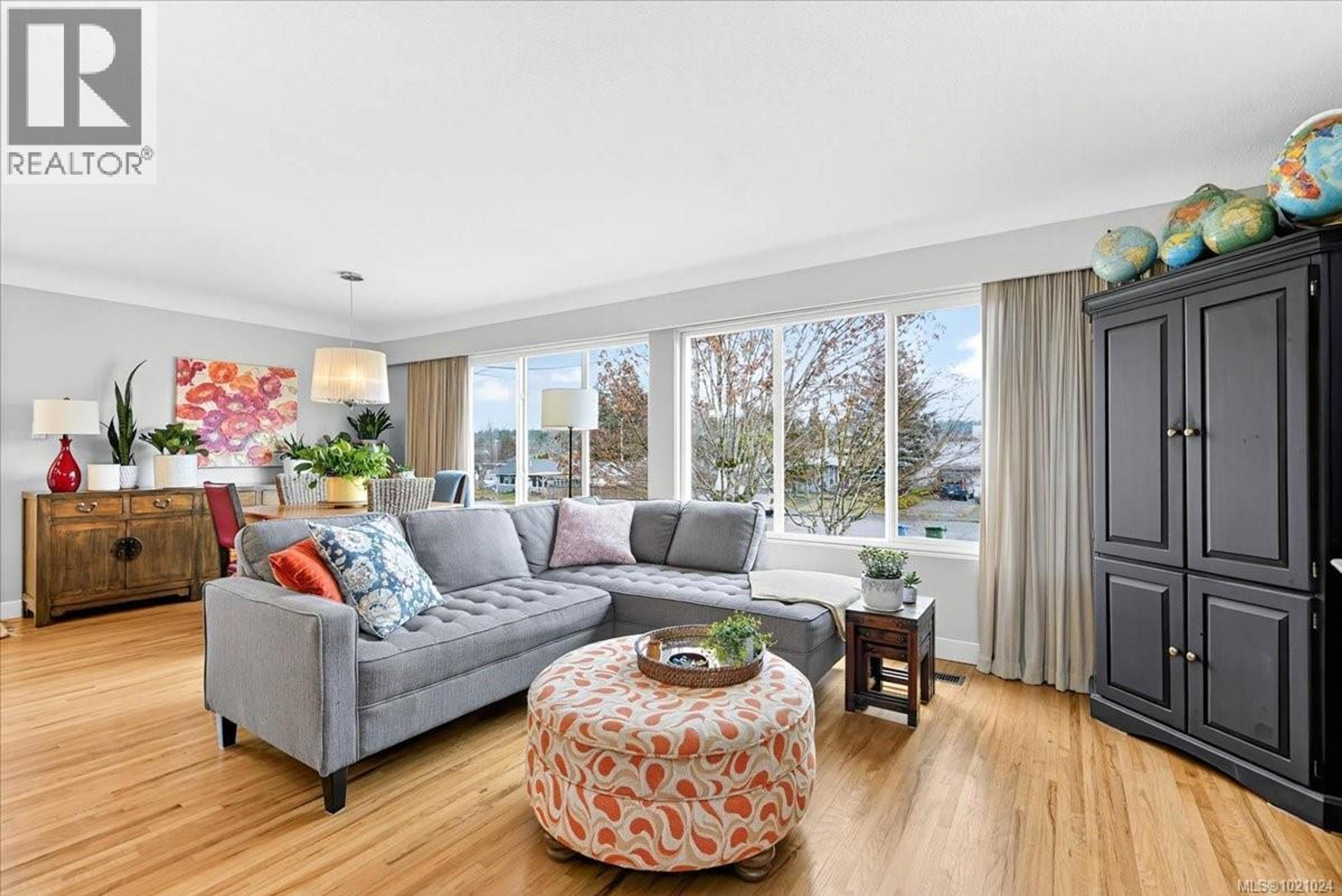 3968 3RD AVE - Image 3