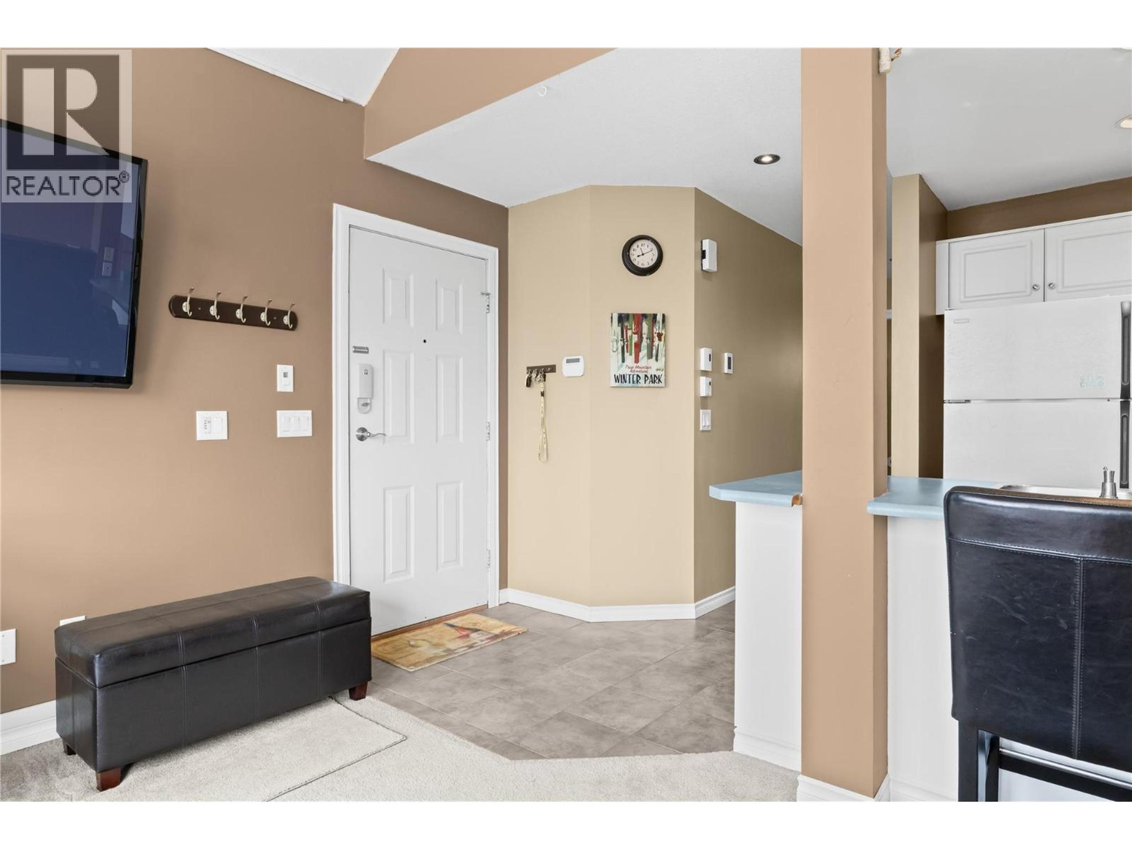 #D 5965 SNOW PINES CRESCENT - 10