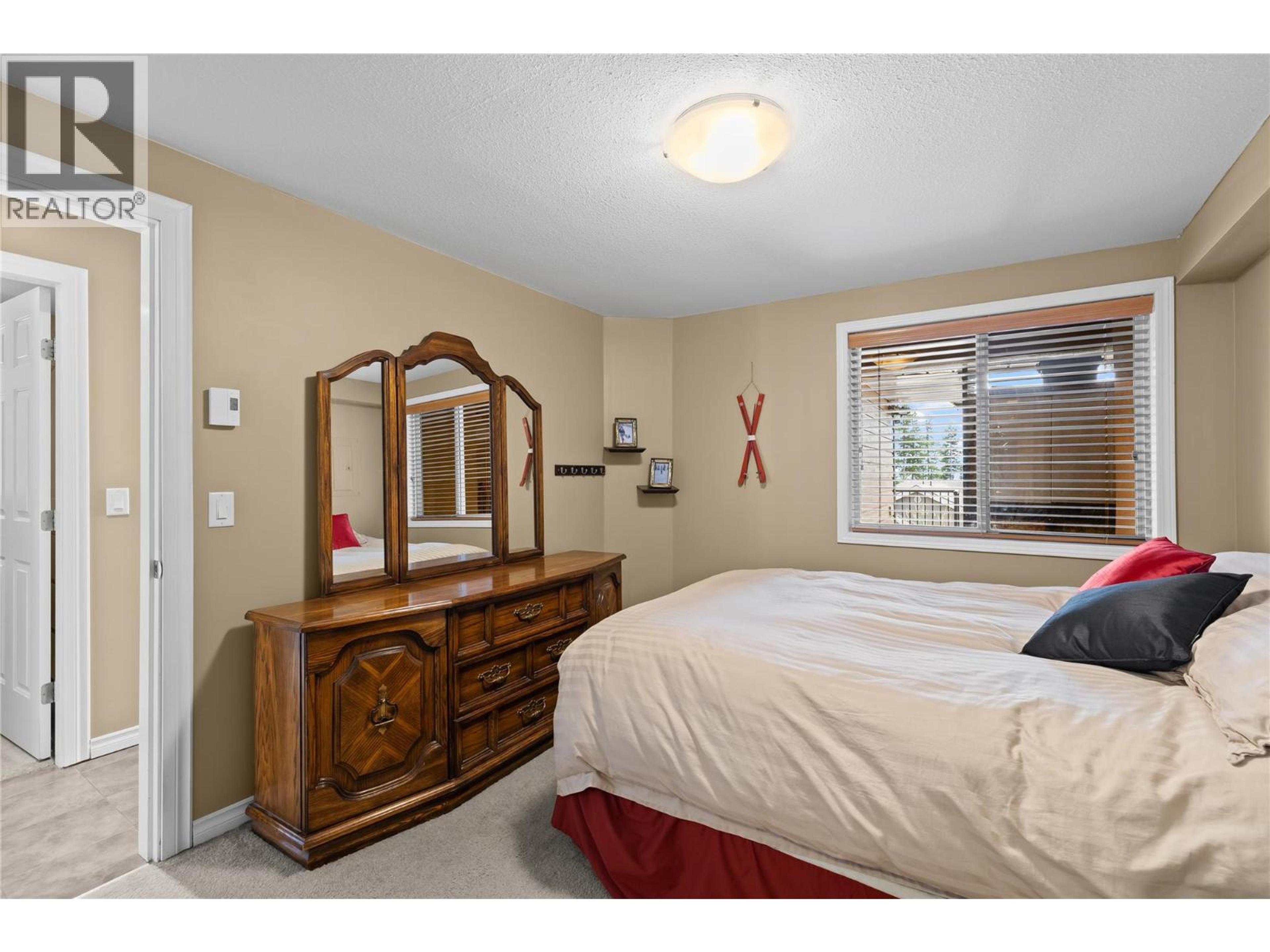 #D 5965 SNOW PINES CRESCENT - 13