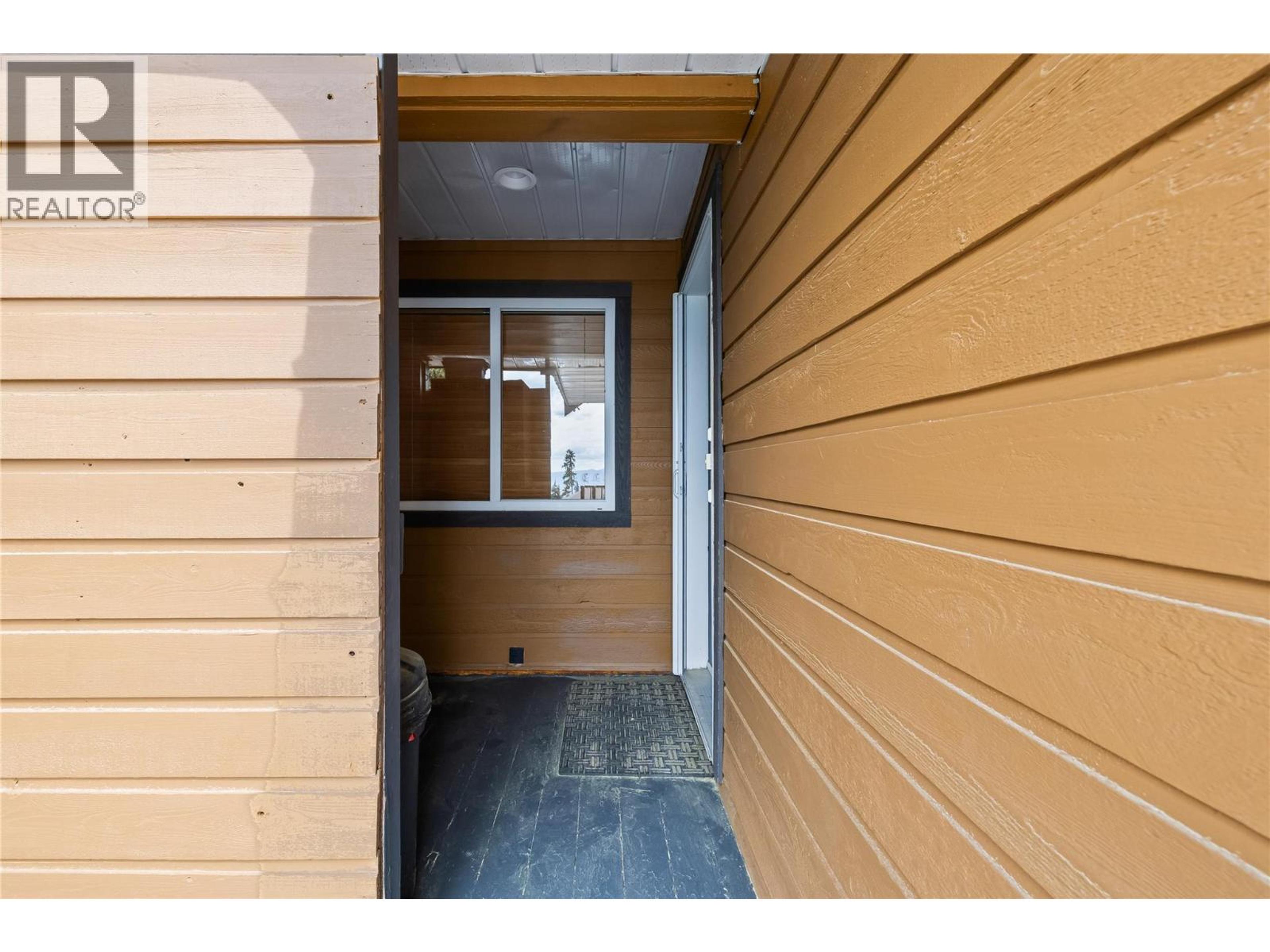 #D 5965 SNOW PINES CRESCENT - 20