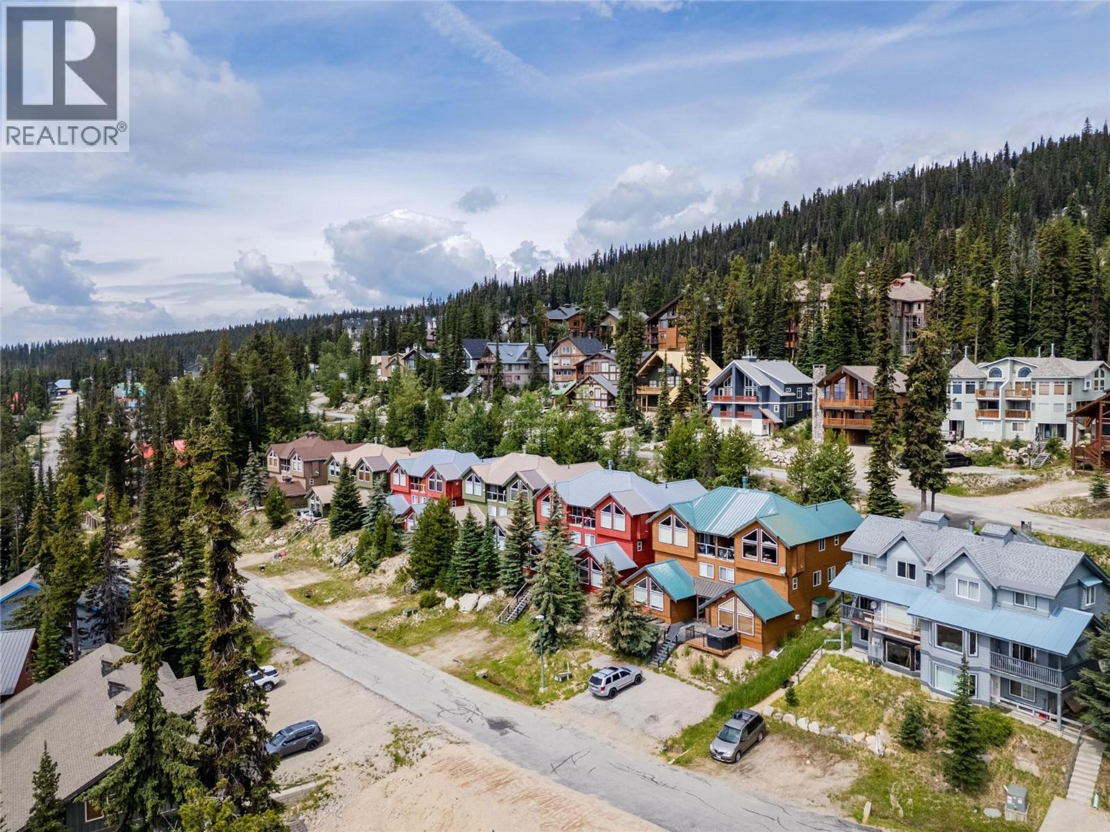 #D 5965 SNOW PINES CRESCENT - 26