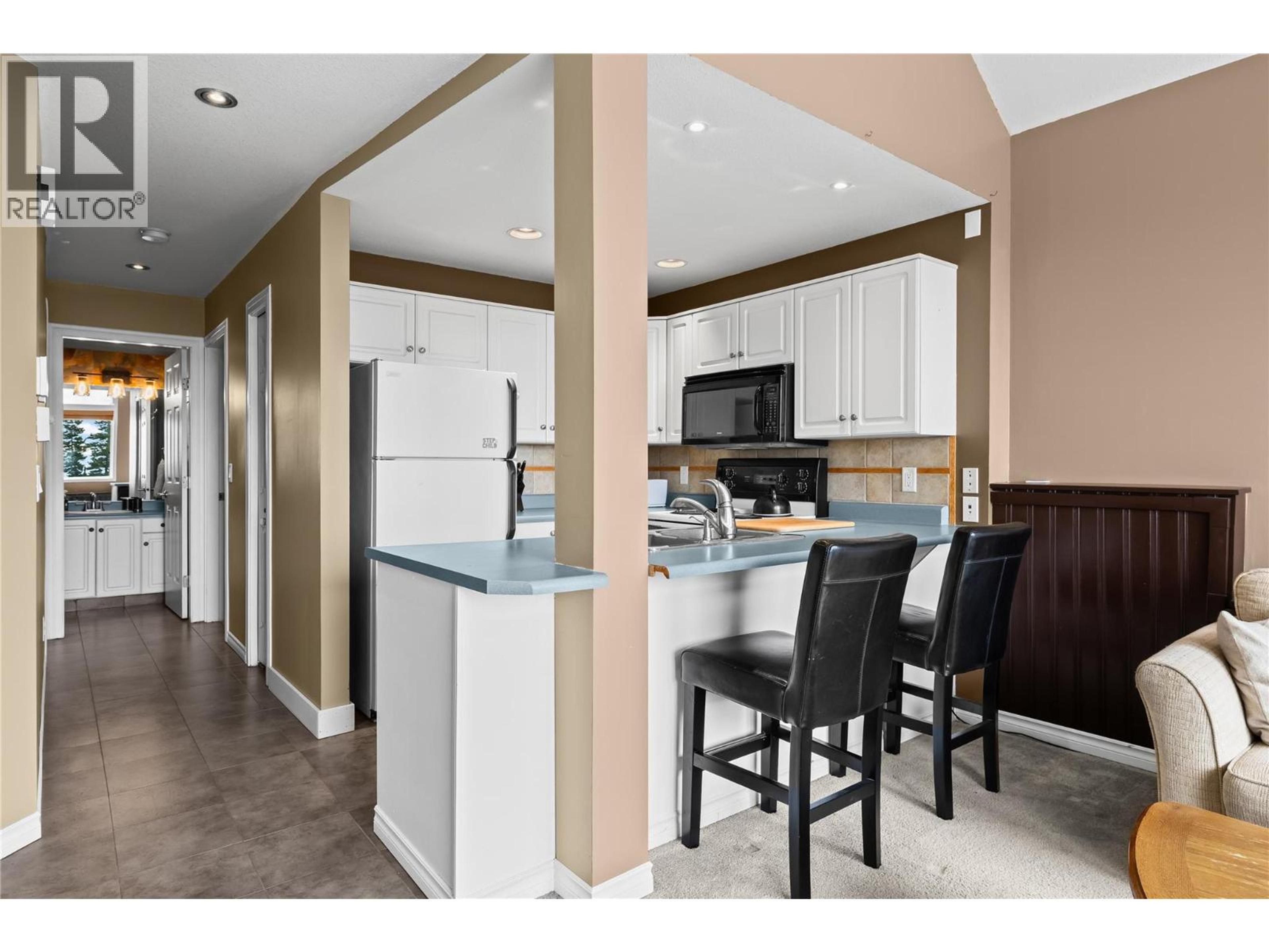 #D 5965 SNOW PINES CRESCENT - 5