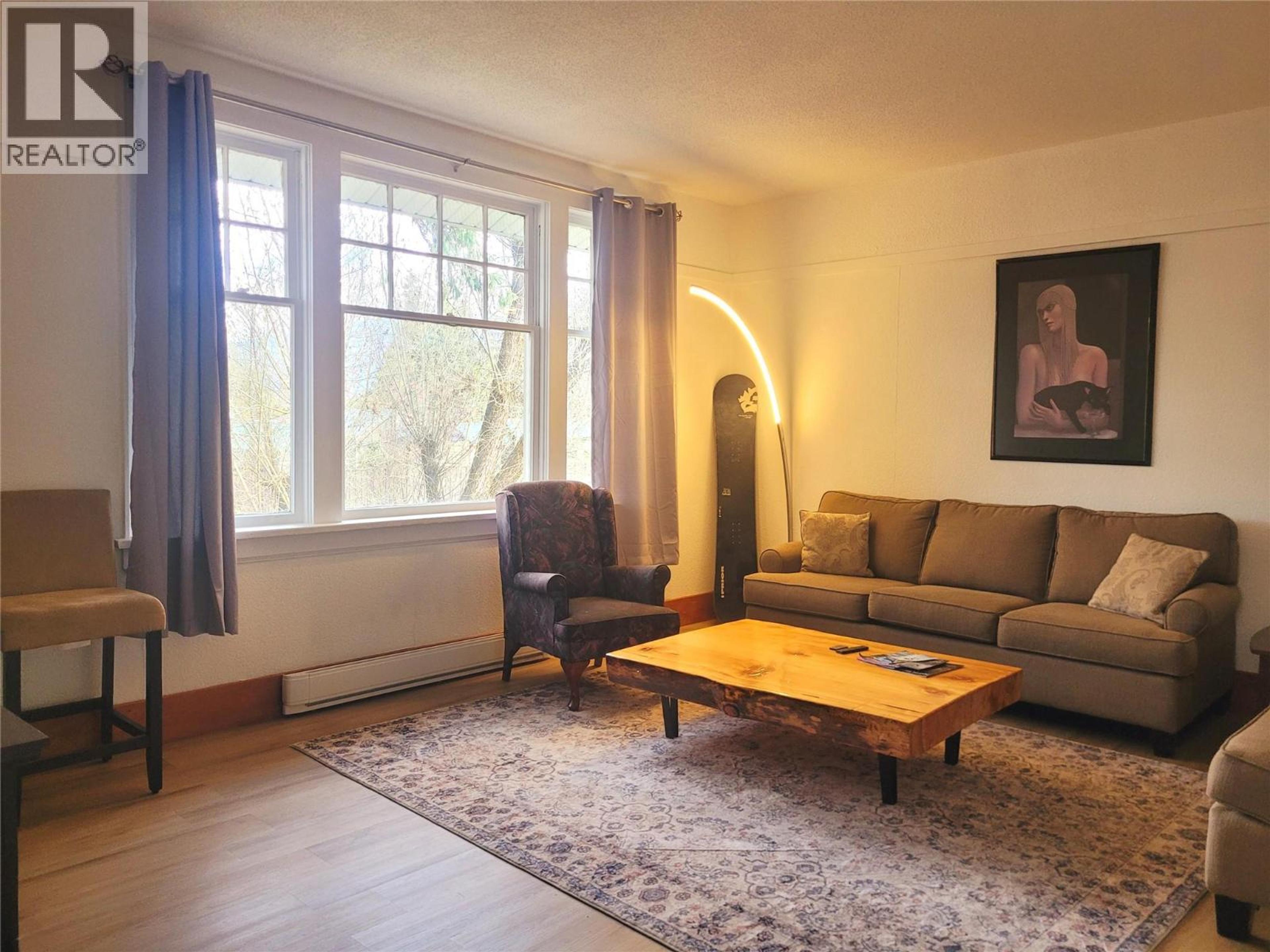 5928 FOURTH AVENUE - 14