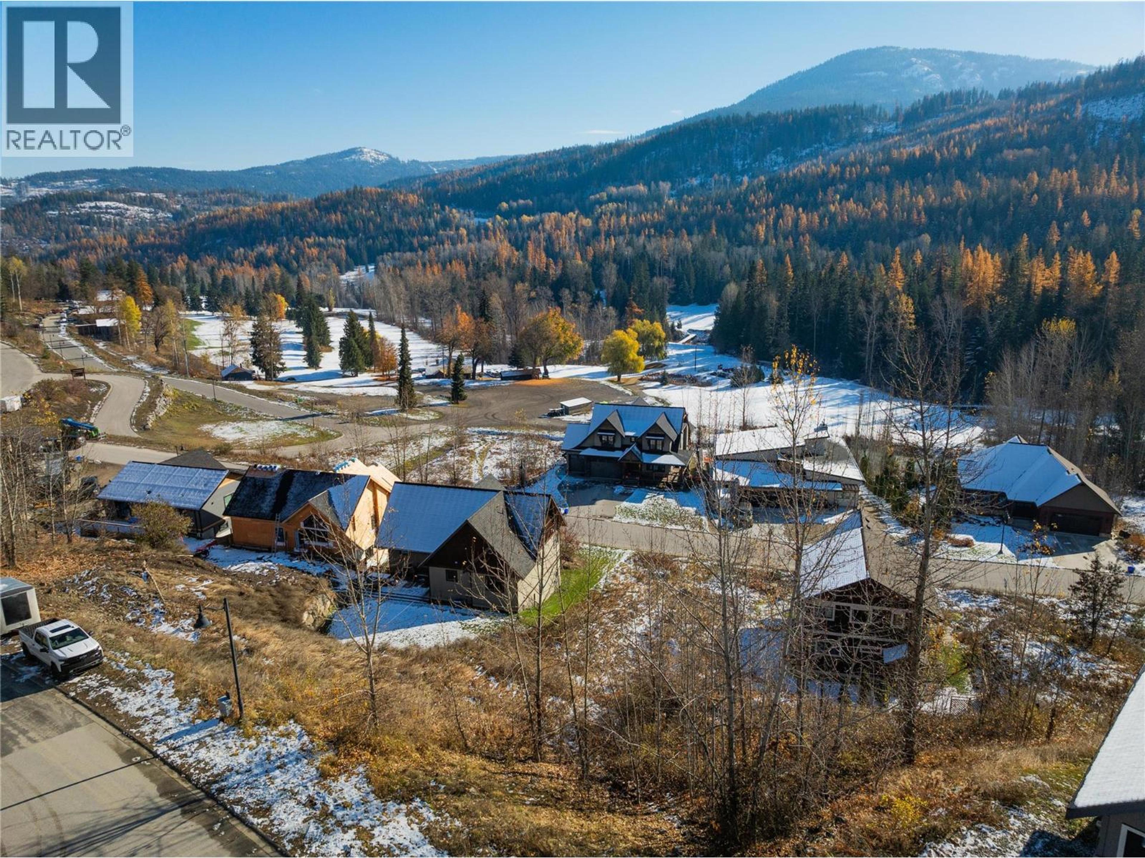 933 REDSTONE DRIVE - 8