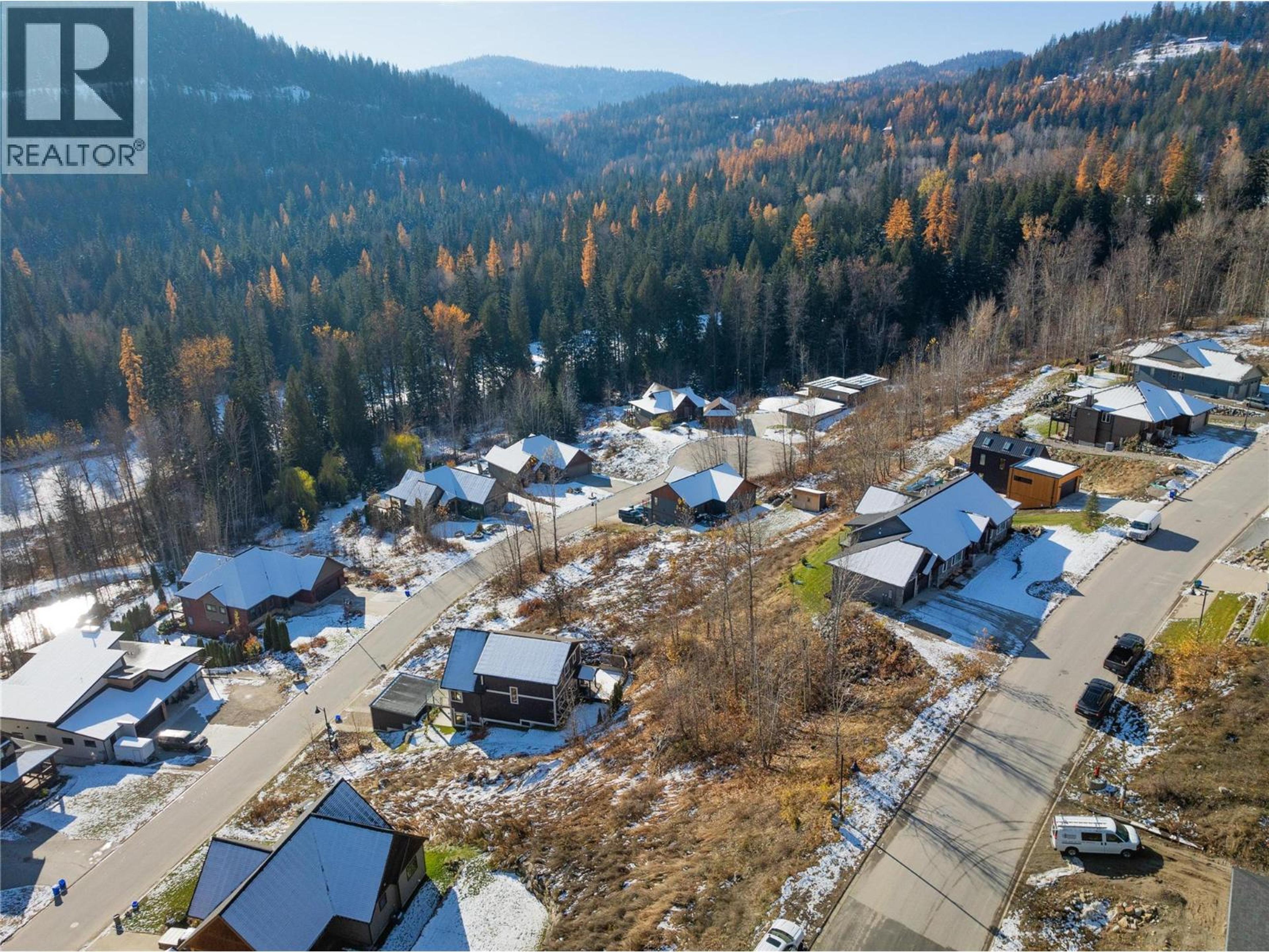 933 REDSTONE DRIVE - 16