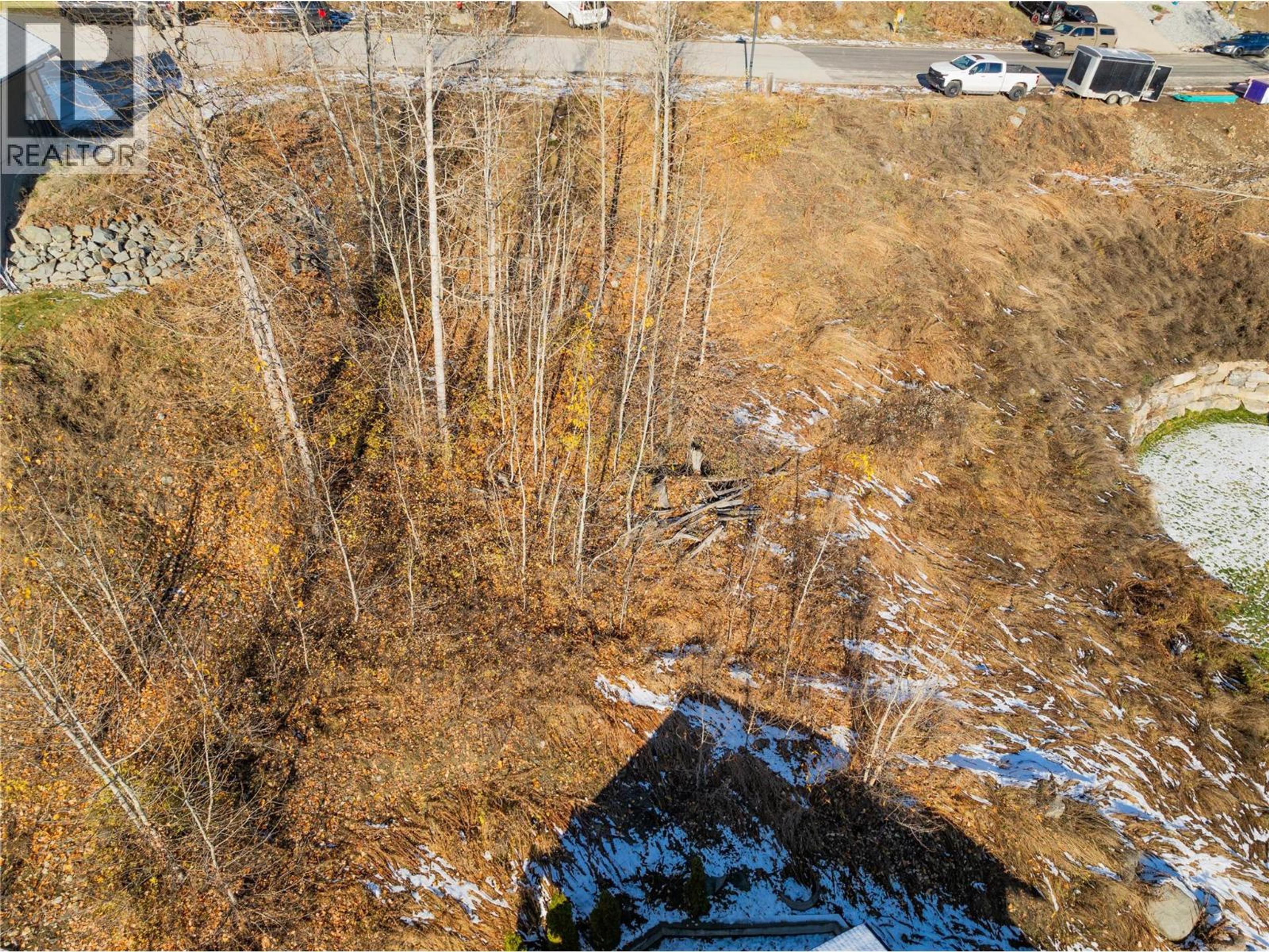 933 REDSTONE DRIVE - 12