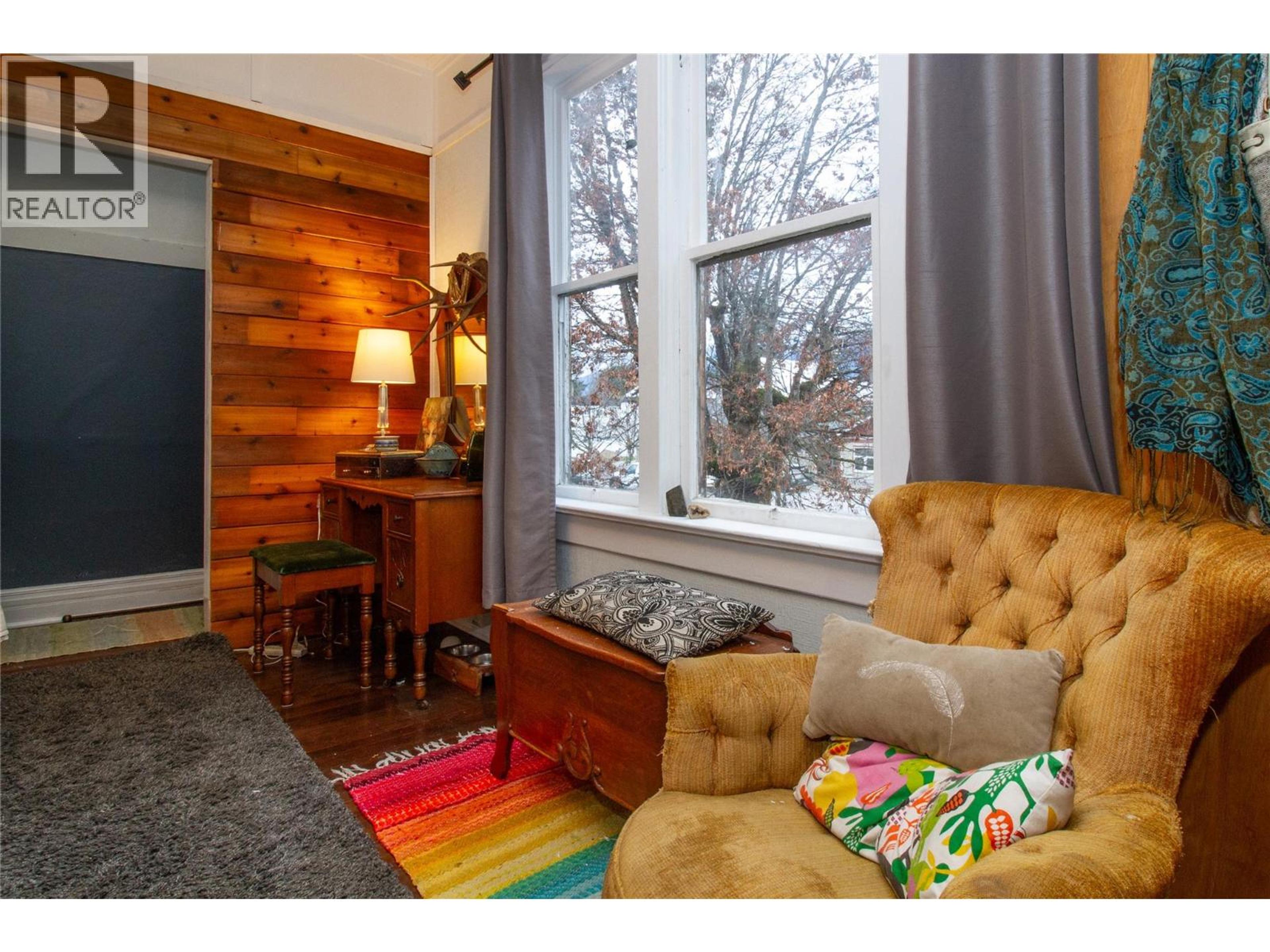 710 FIRST STREET W LOT# 4 - 27