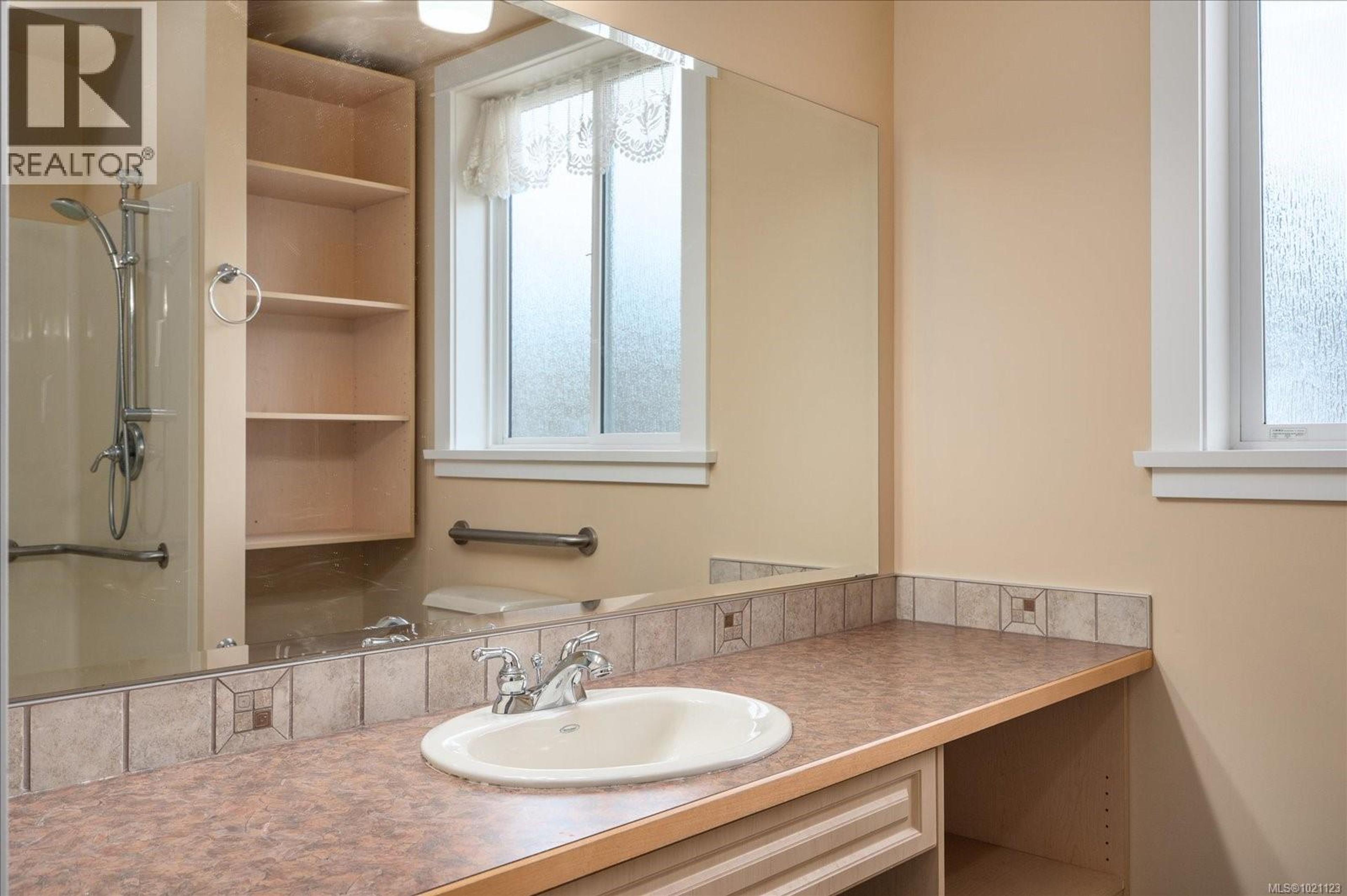 310 HOLLAND CREEK PL - 21