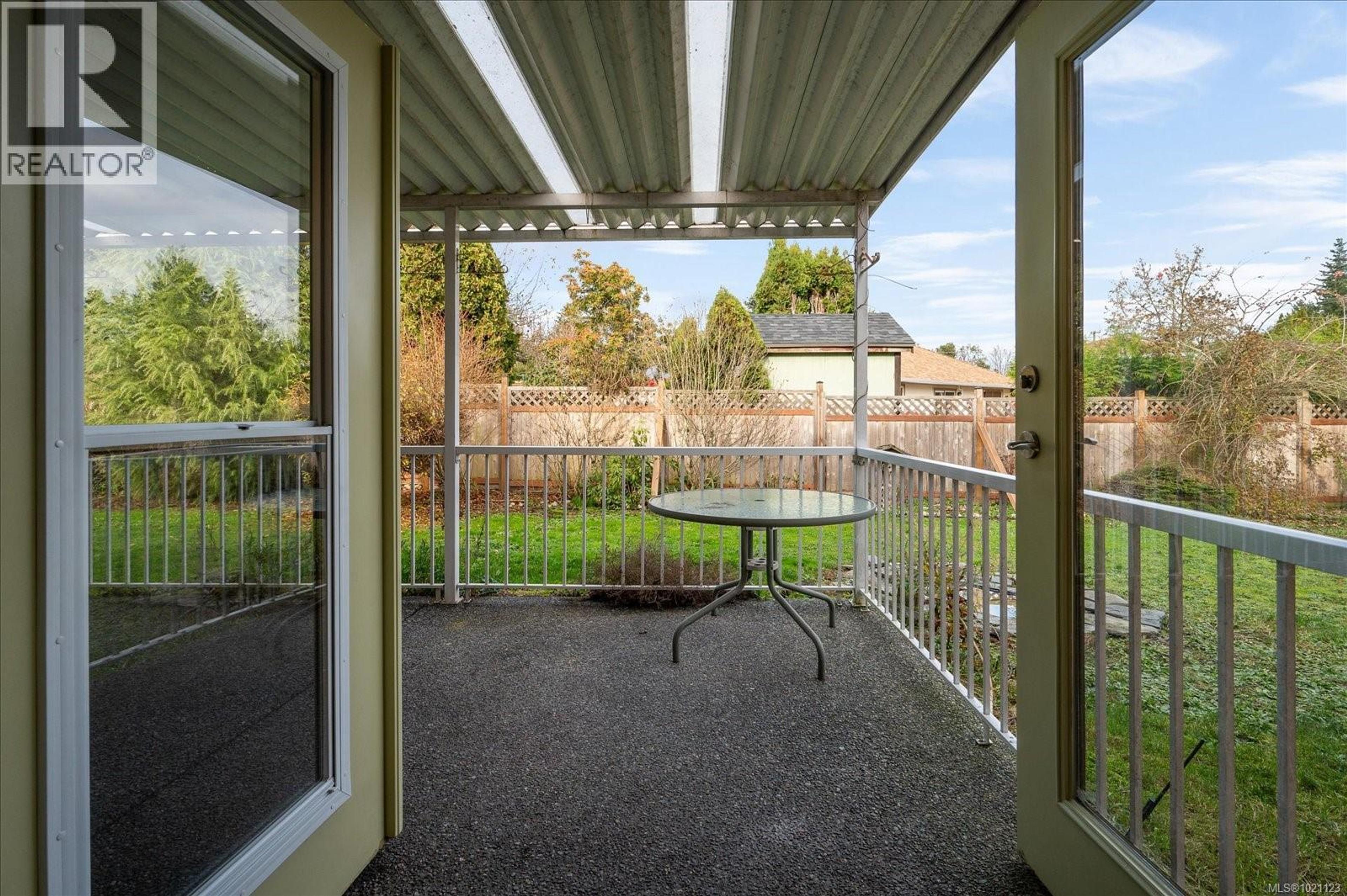 310 HOLLAND CREEK PL - 24