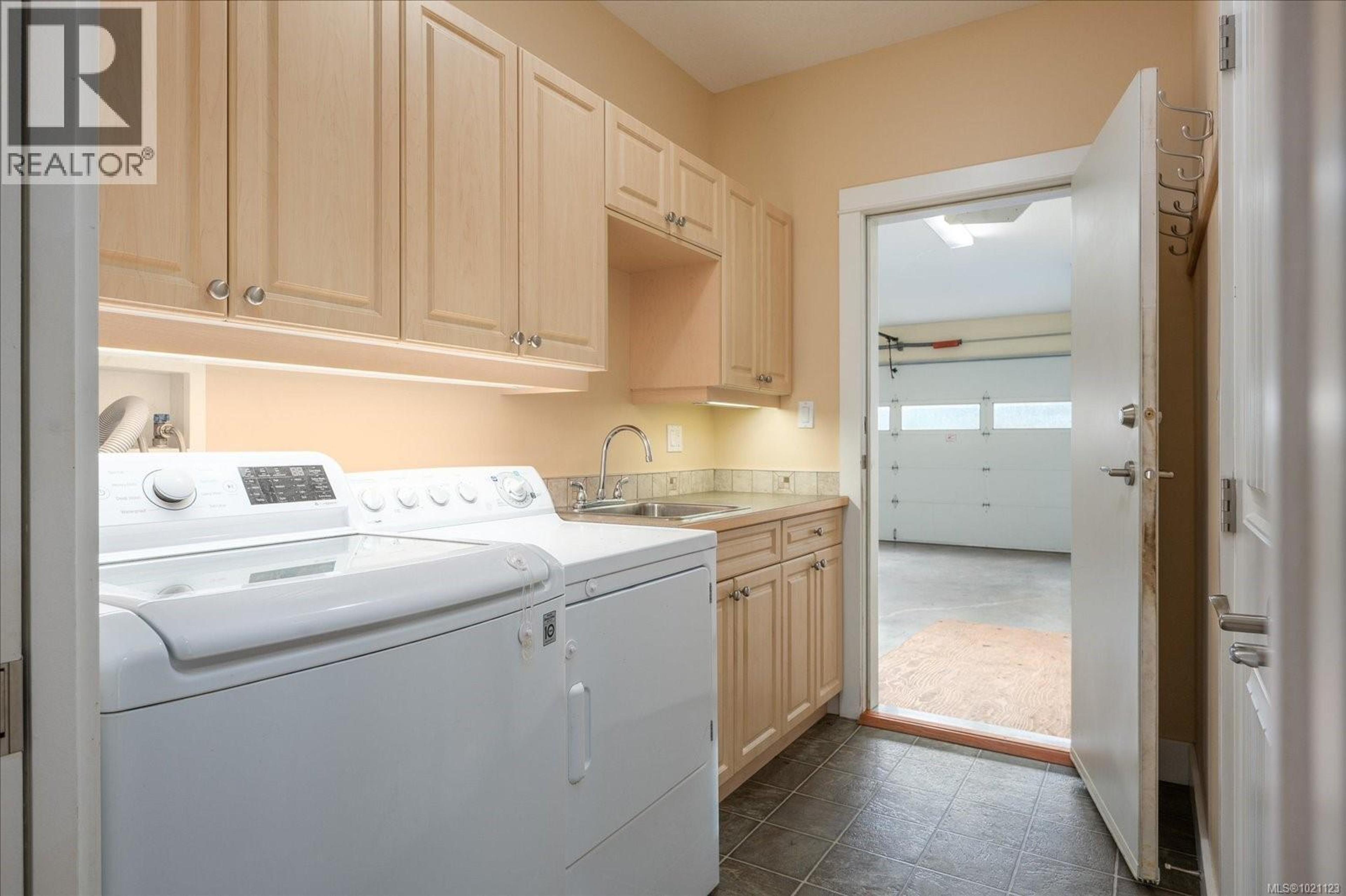 310 HOLLAND CREEK PL - 29