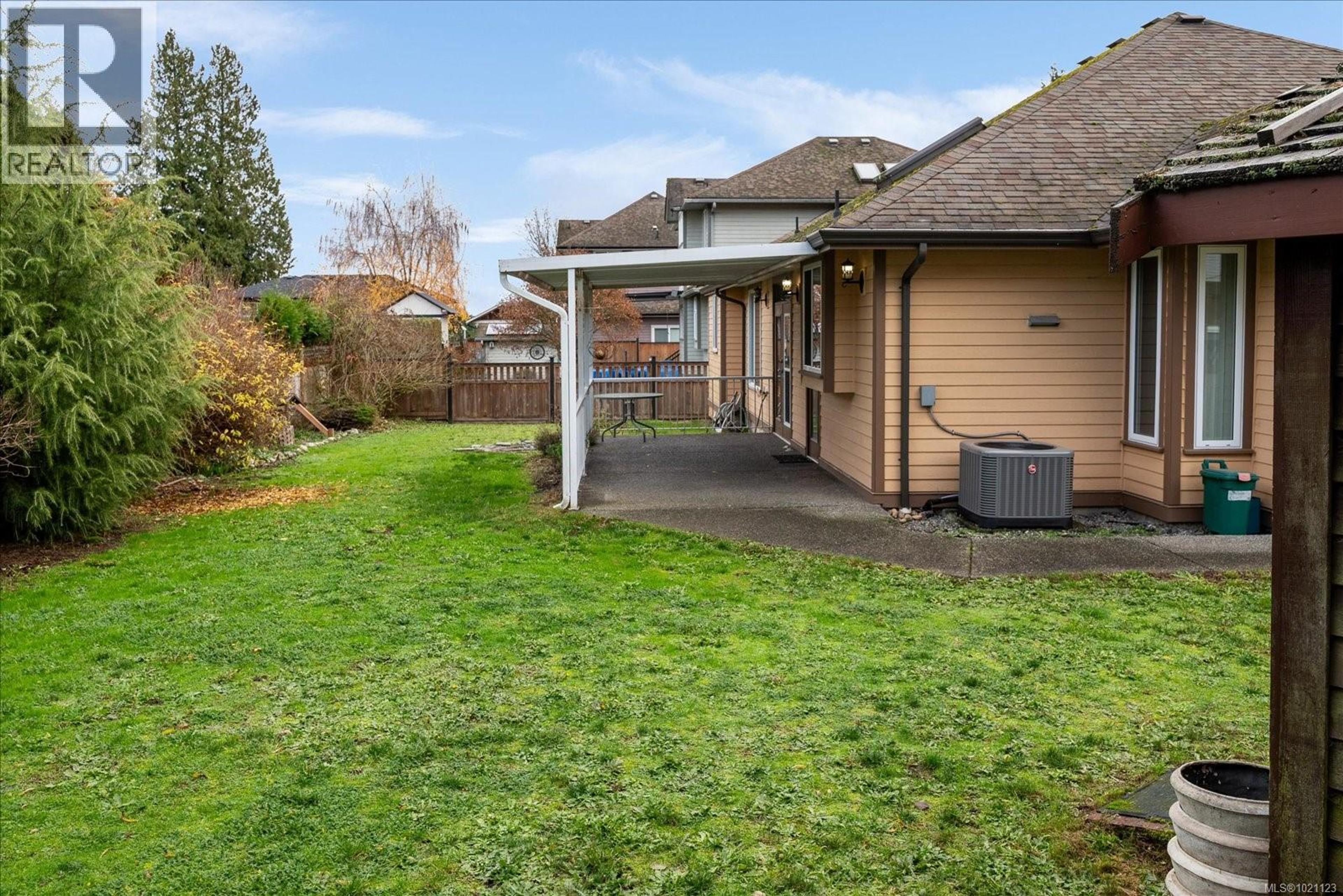 310 HOLLAND CREEK PL - 39