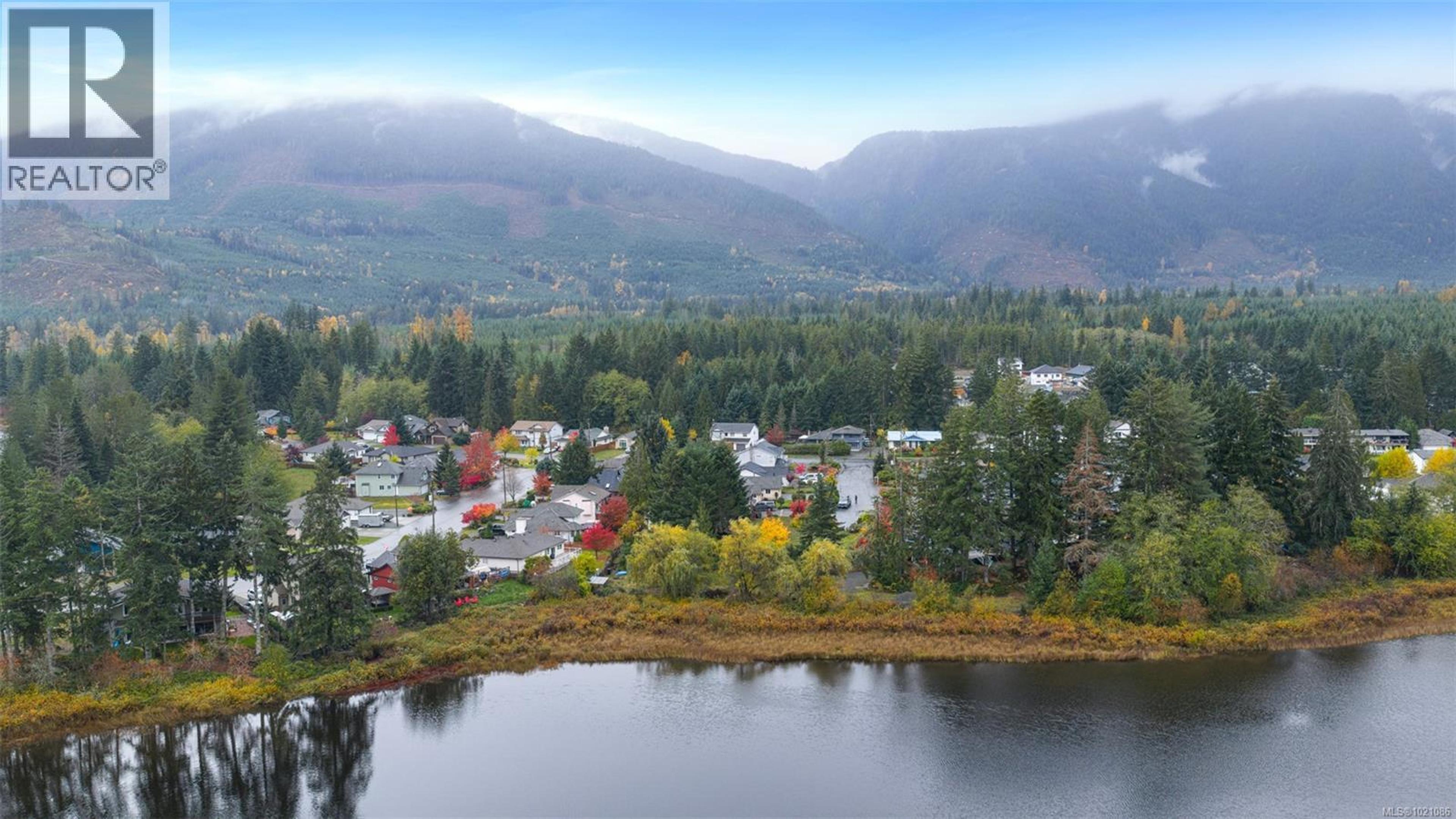 423 SCHOLEY CRES - 10