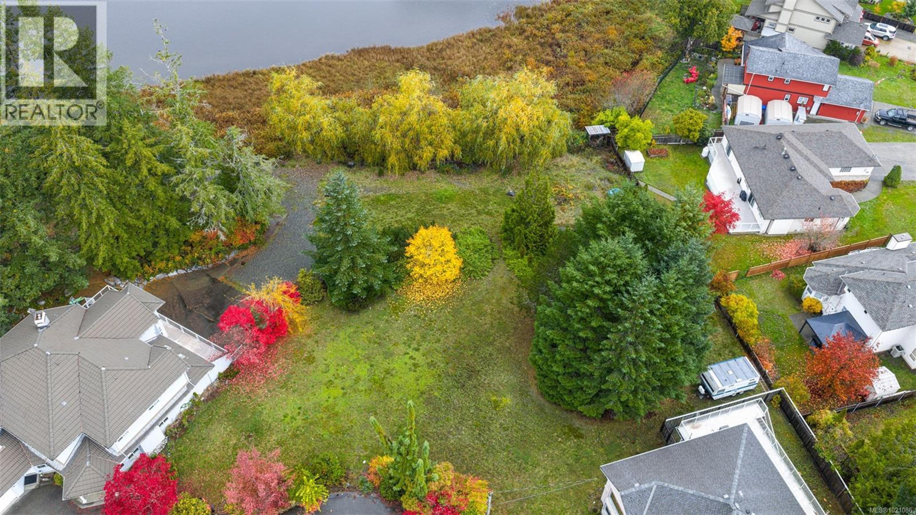 423 SCHOLEY CRES - 12