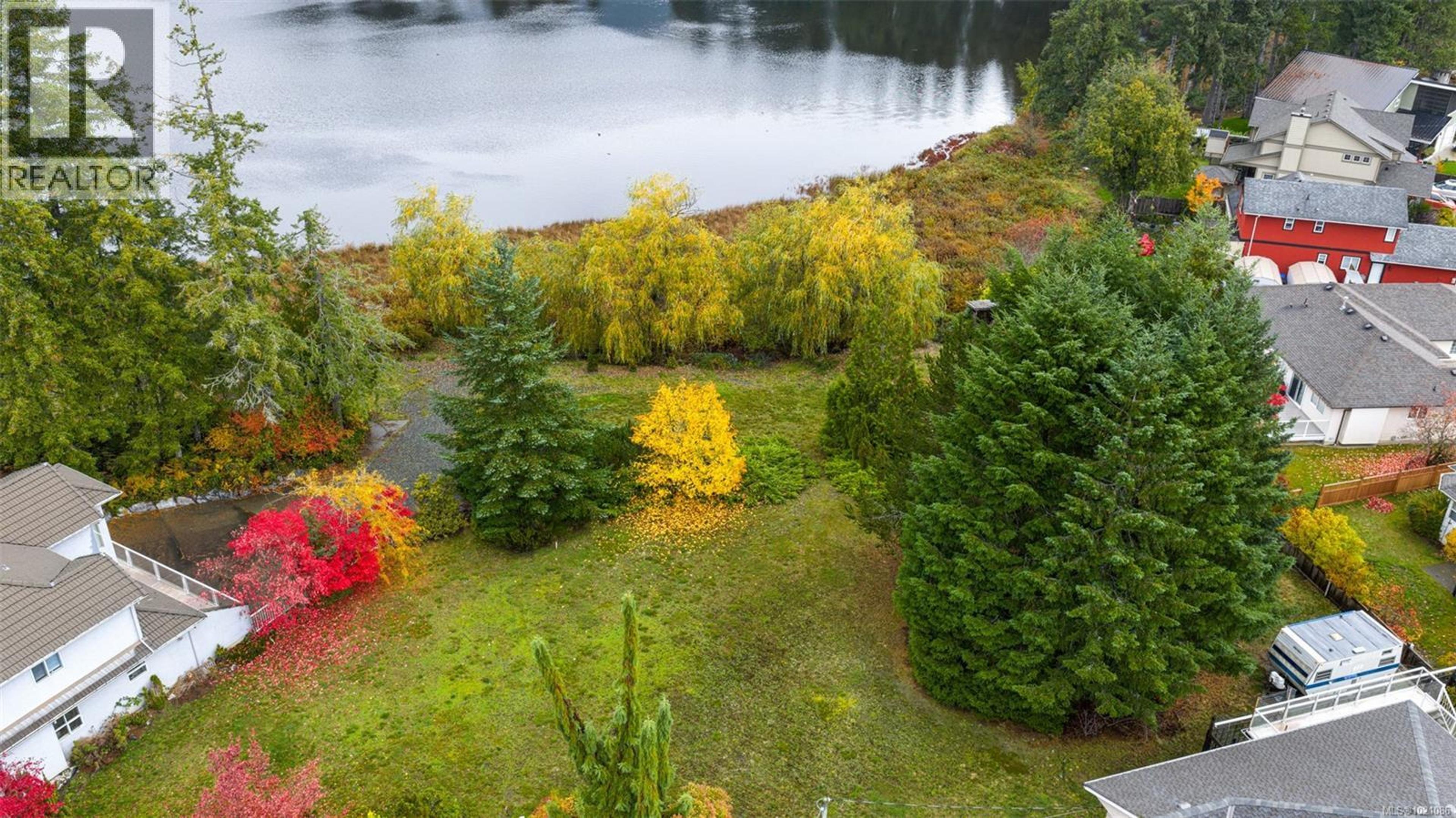 423 SCHOLEY CRES - 13