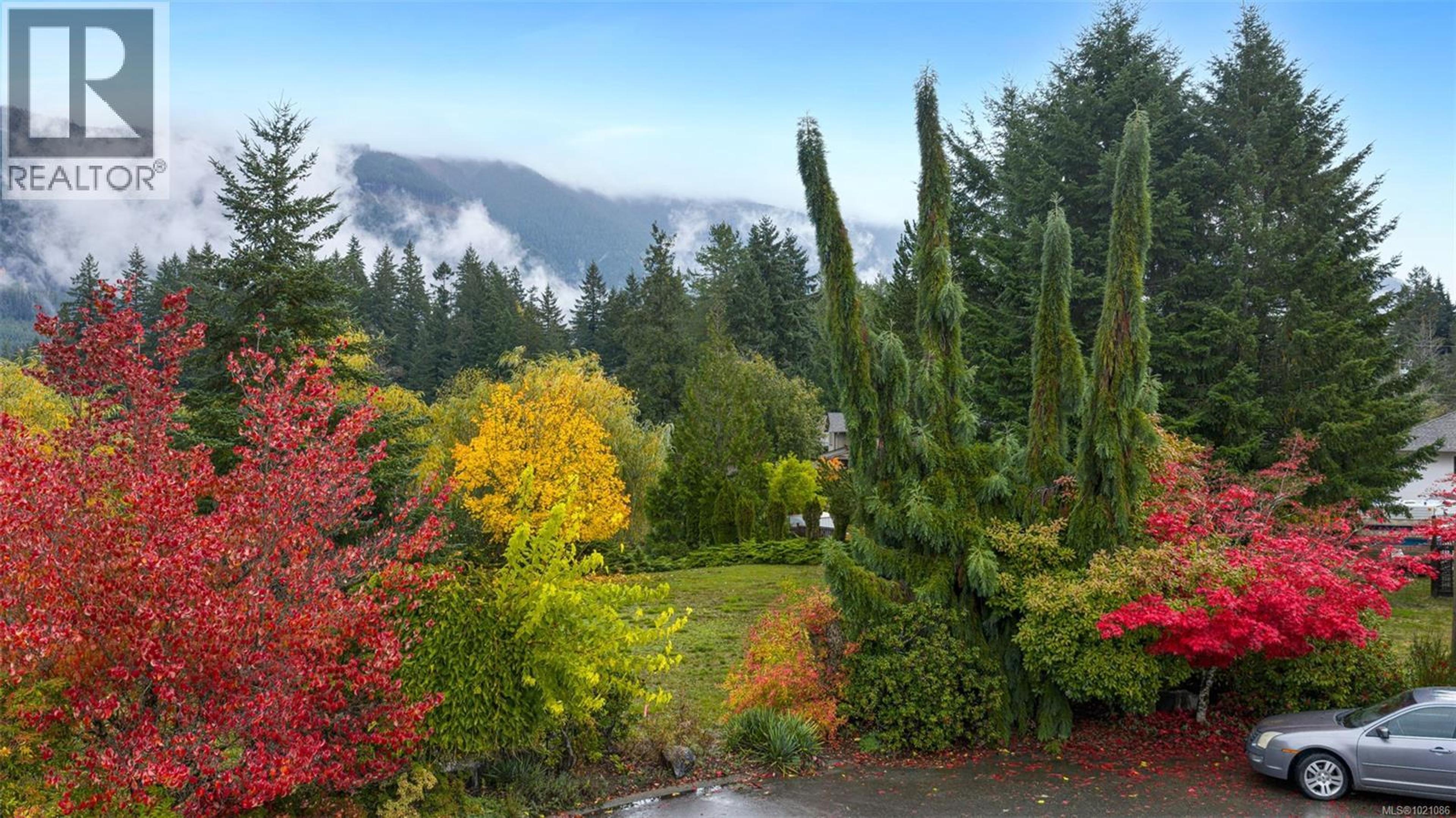 423 SCHOLEY CRES - 15