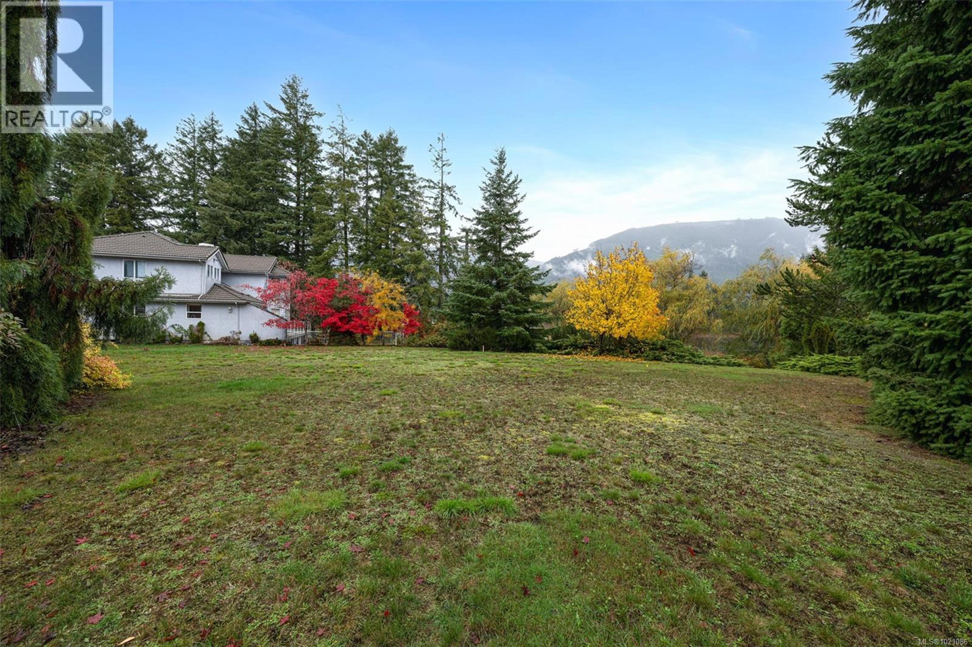 423 SCHOLEY CRES - 20