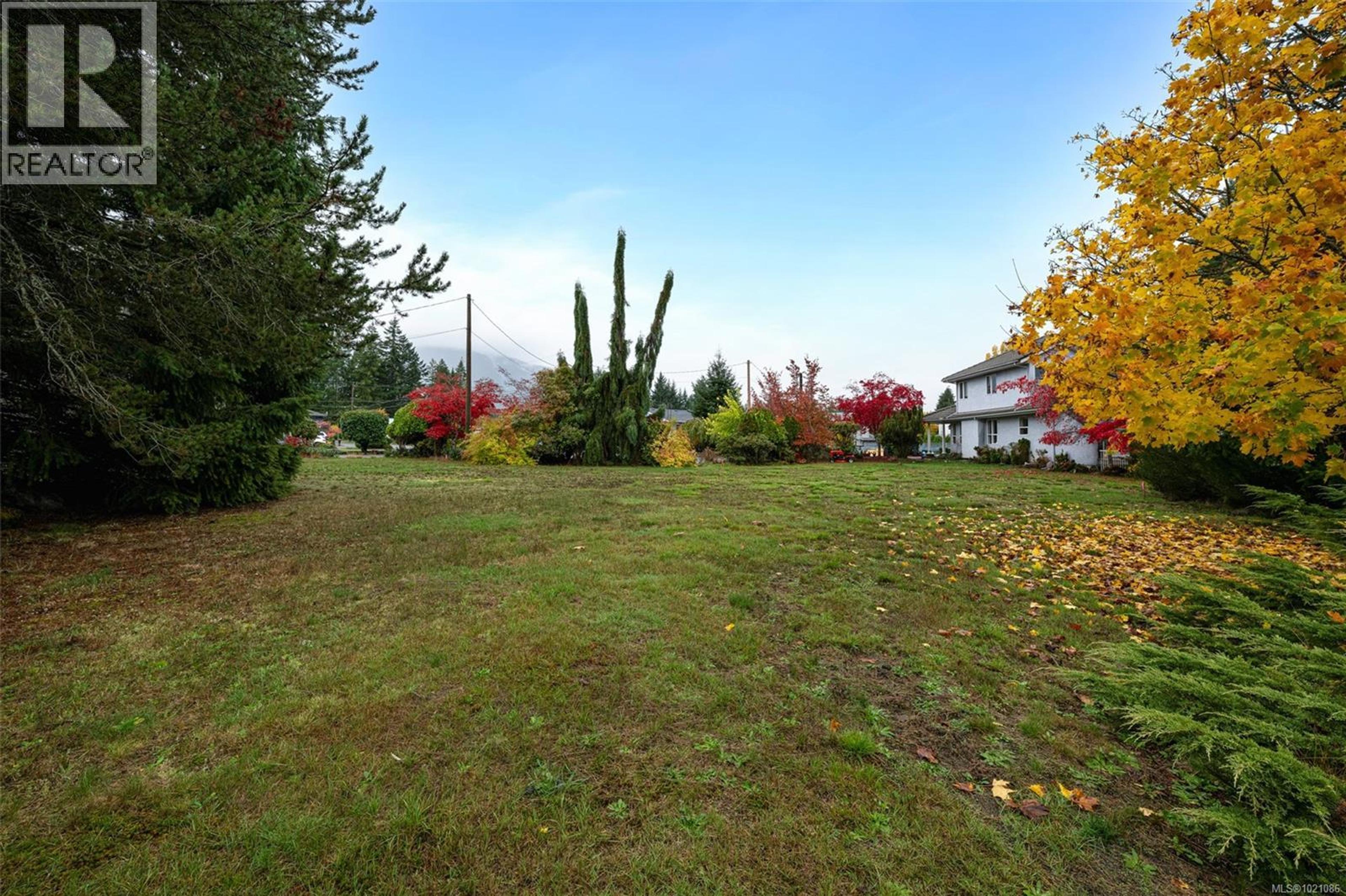 423 SCHOLEY CRES - 4