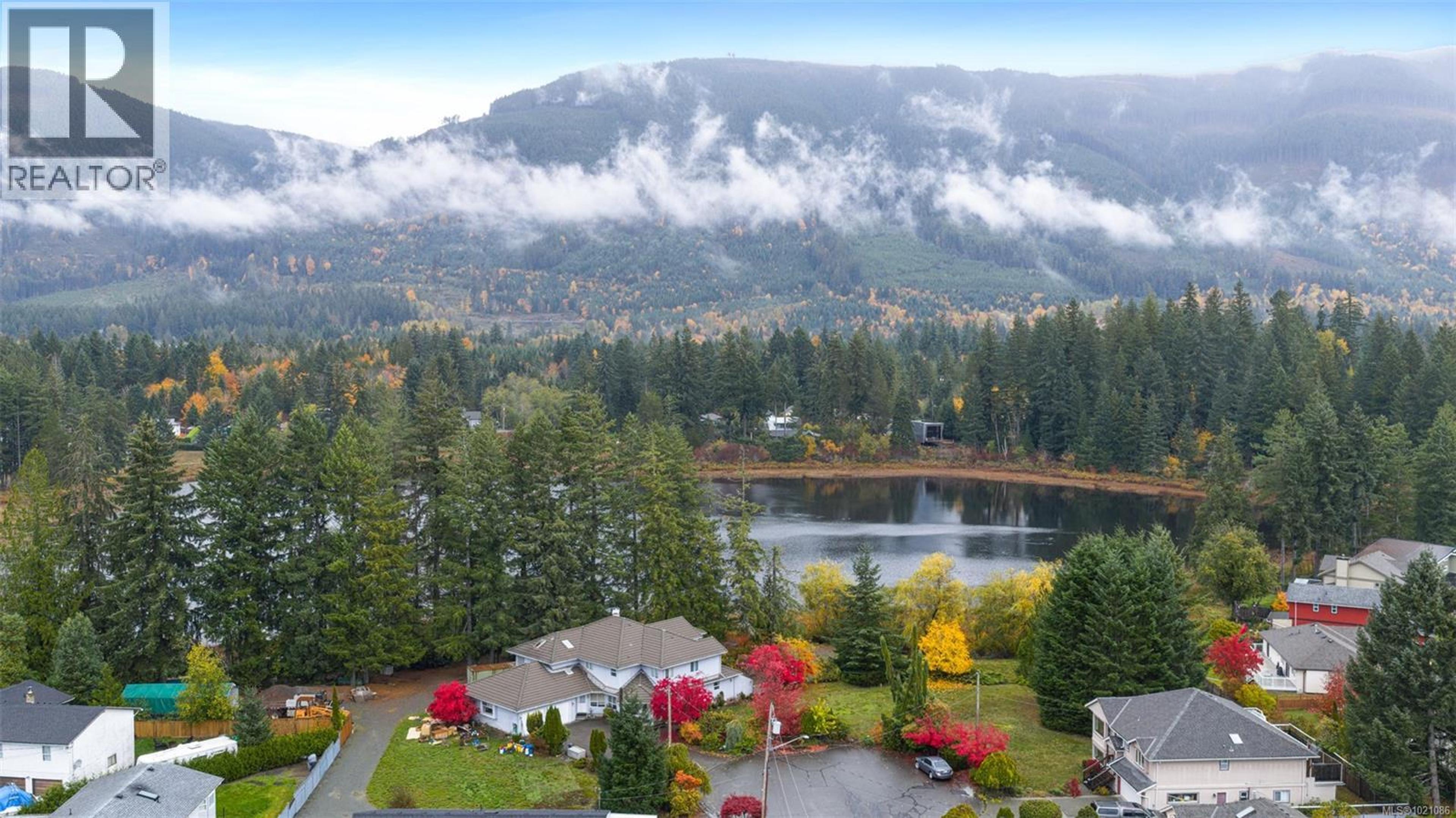 423 SCHOLEY CRES - 7