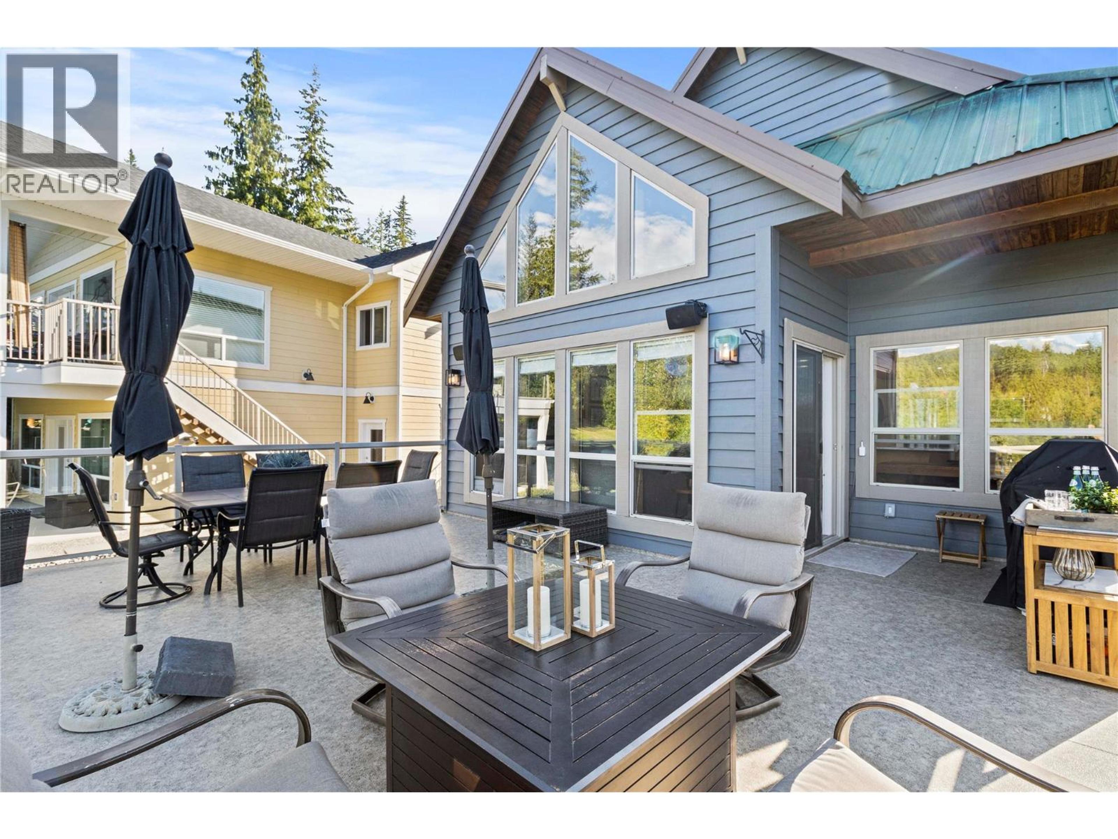 #67 6421 EAGLE BAY ROAD - 9