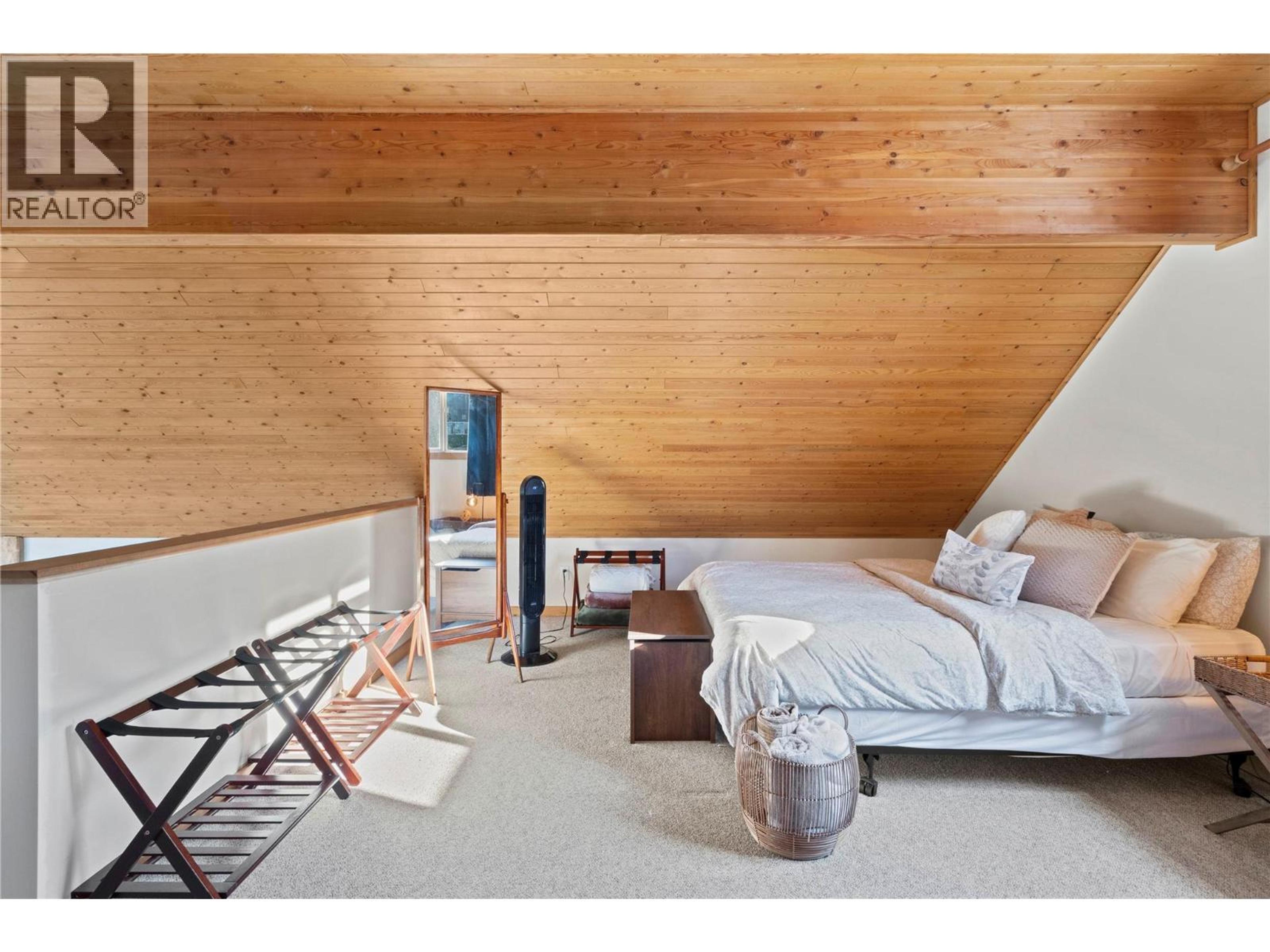 #67 6421 EAGLE BAY ROAD - 25