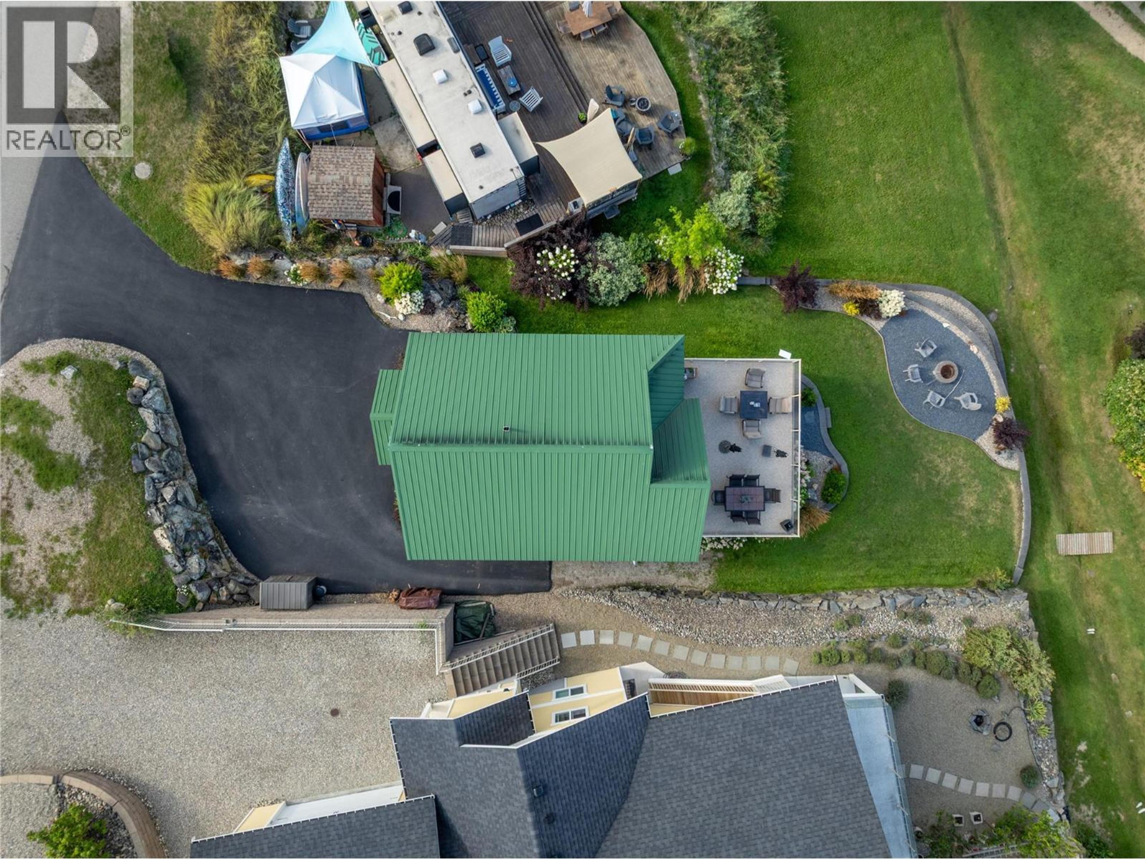 #67 6421 EAGLE BAY ROAD - 51