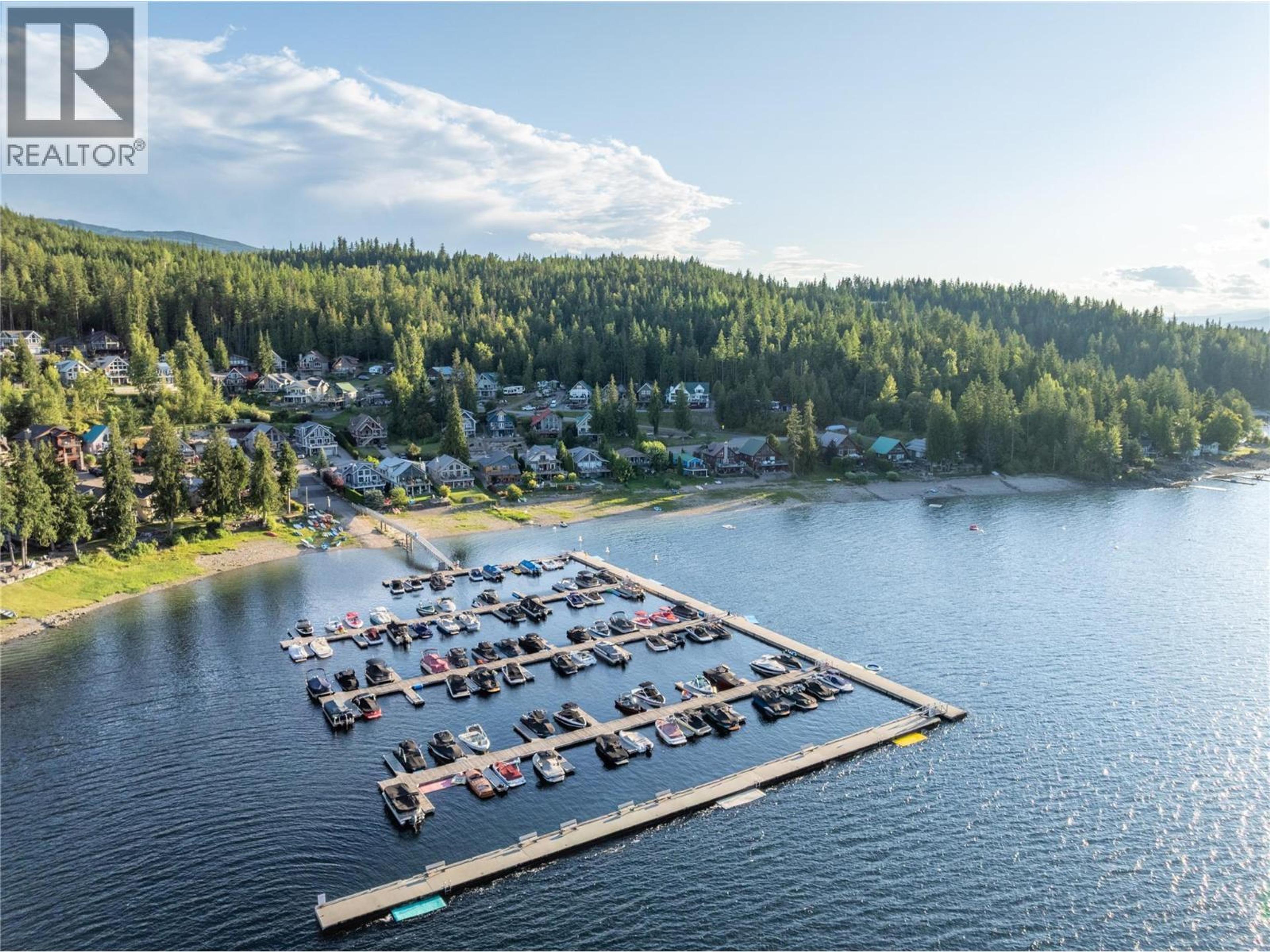 #67 6421 EAGLE BAY ROAD - 56