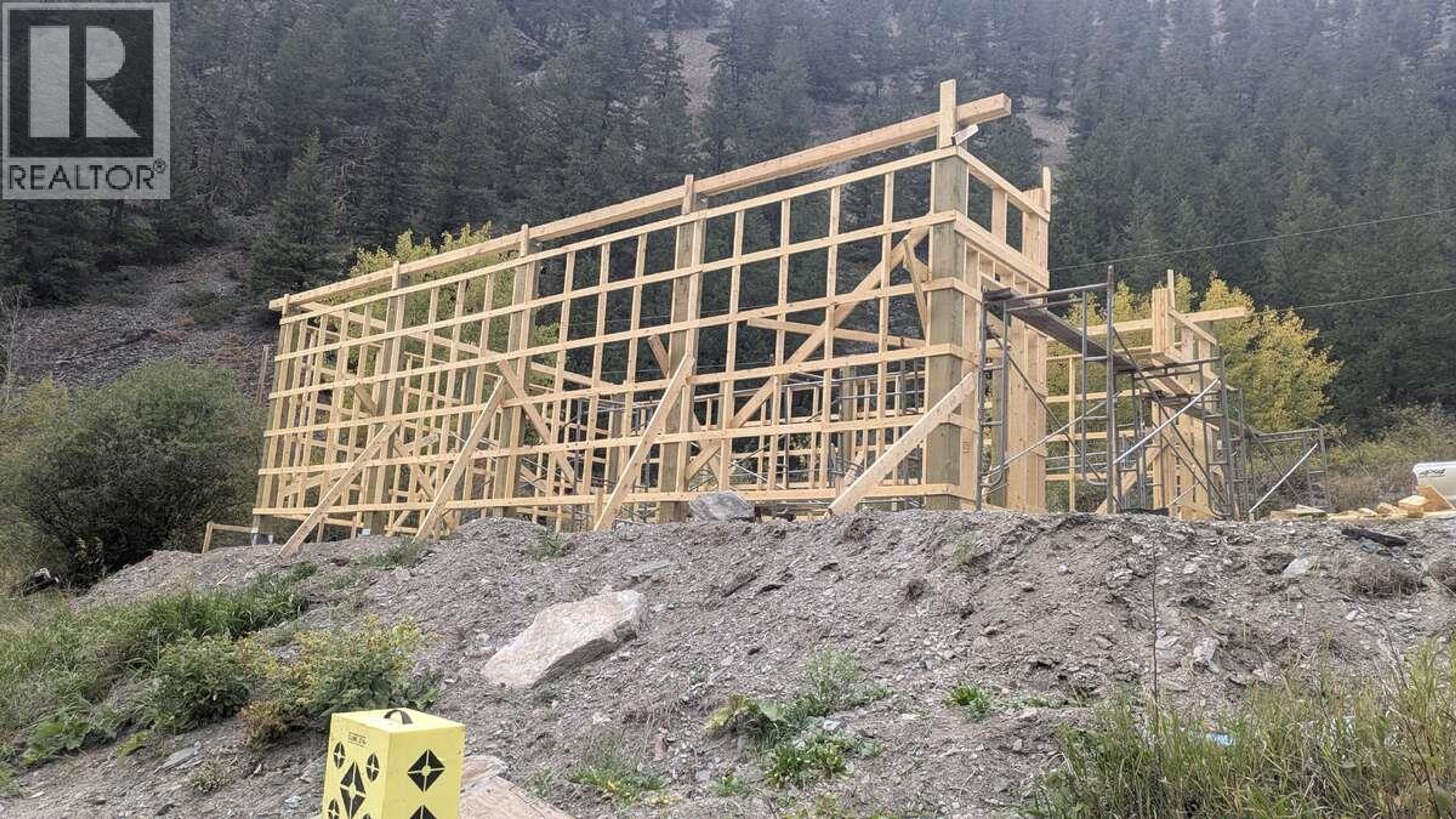 6930 BIG BAR ROAD - 34