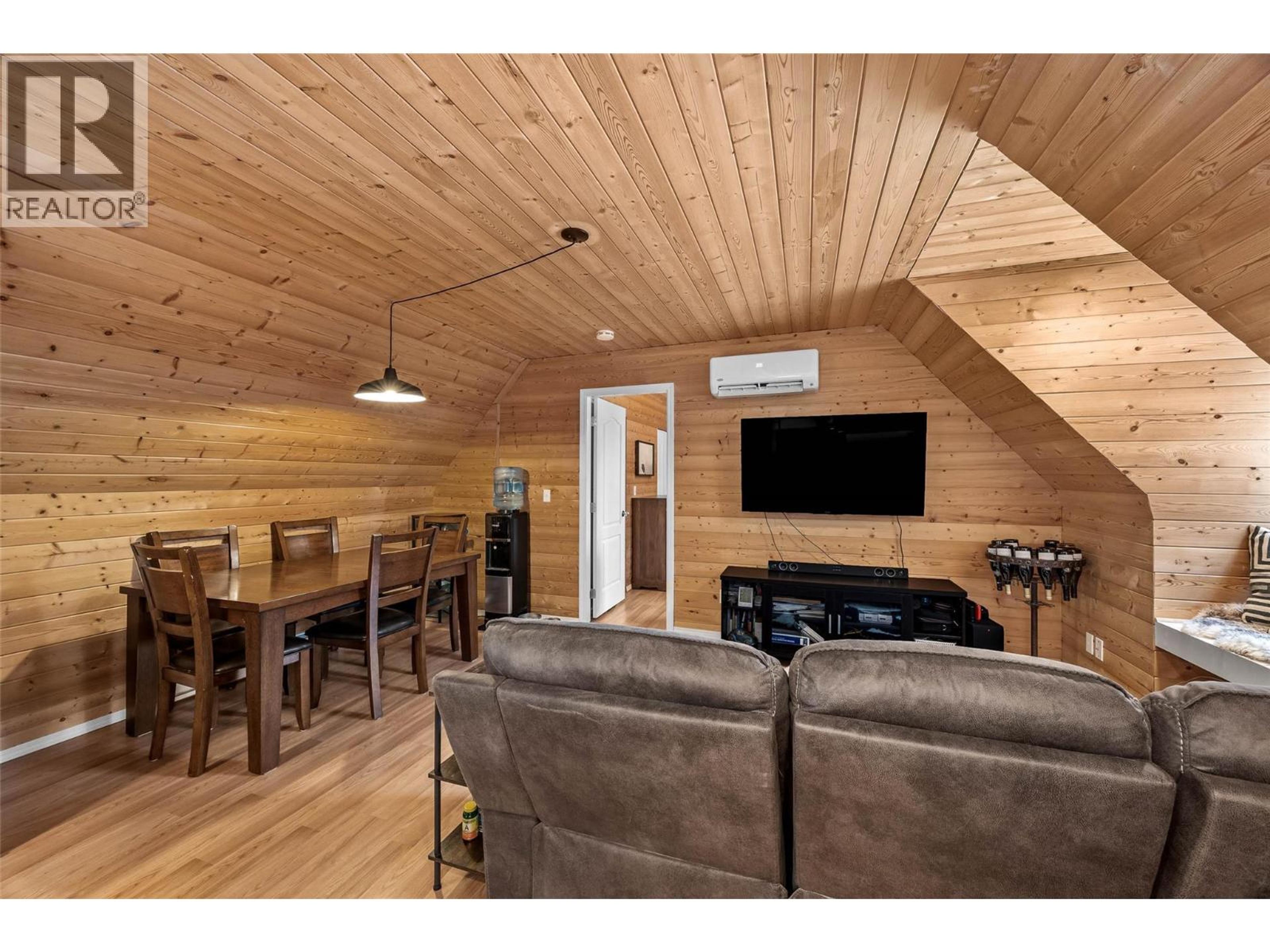 3744 GLENGROVE ROAD - 5