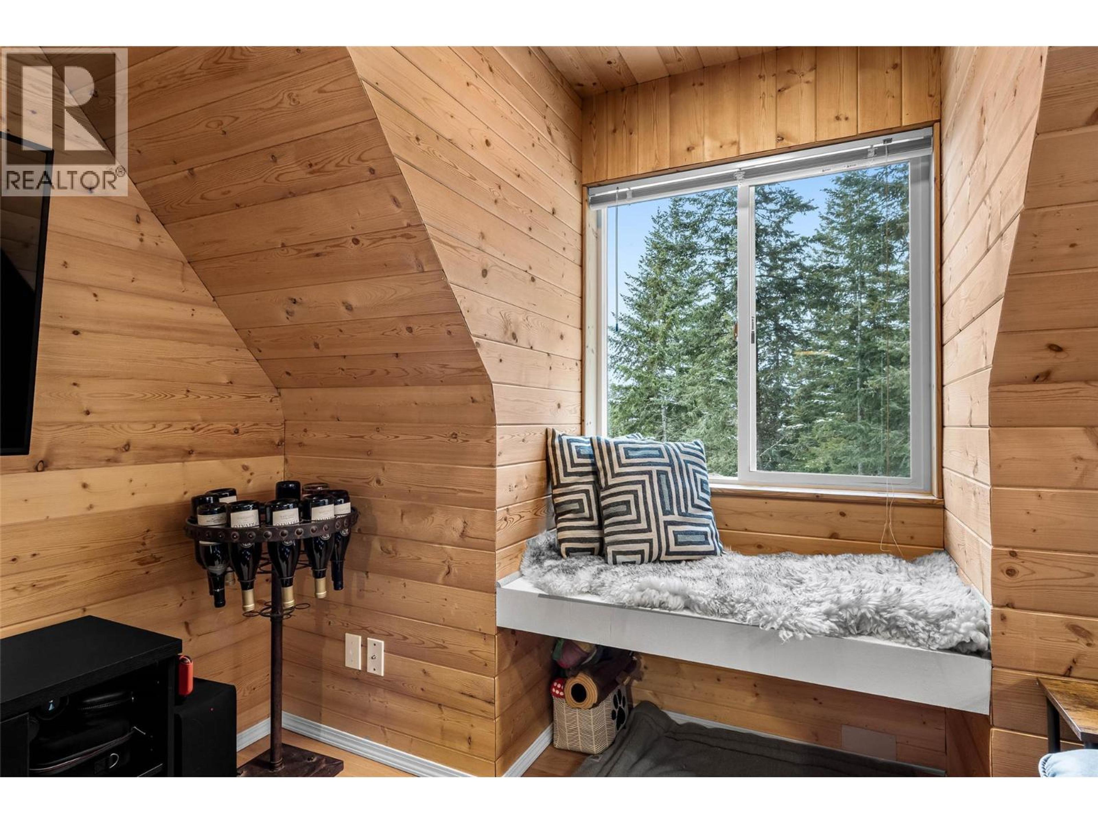 3744 GLENGROVE ROAD - 6