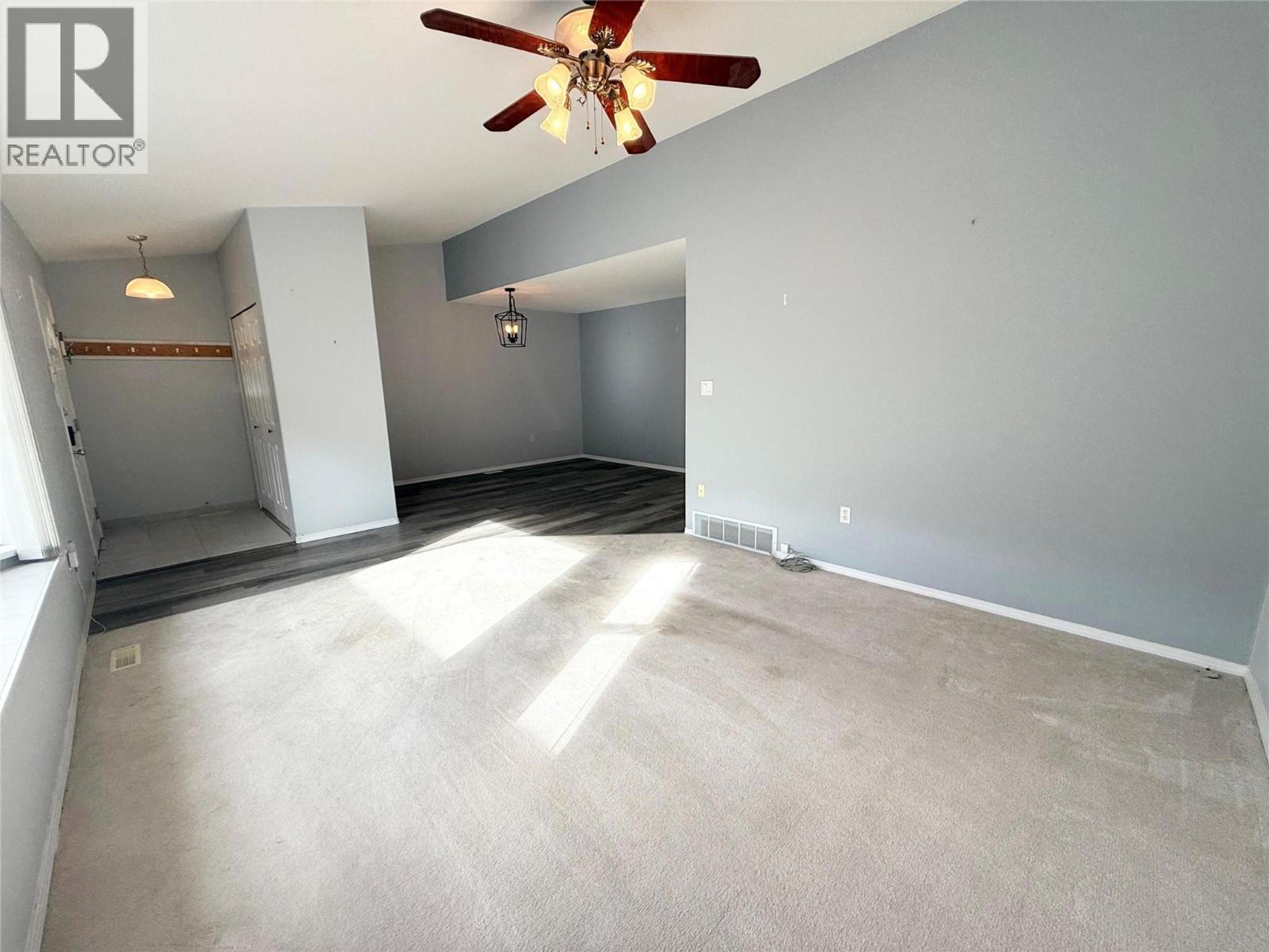 #6 2760 VOGHT STREET - 7